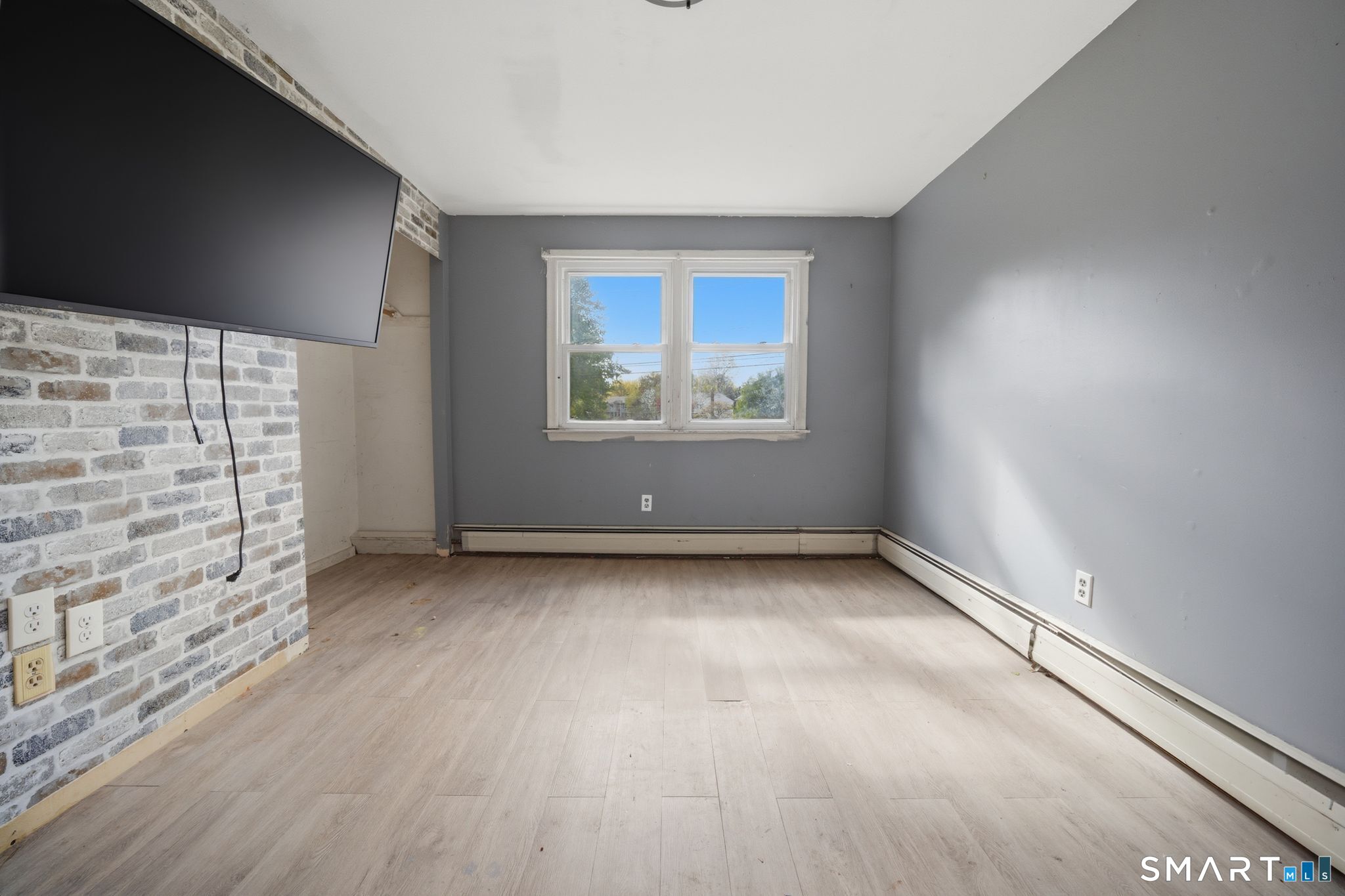 218 Woodland Avenue