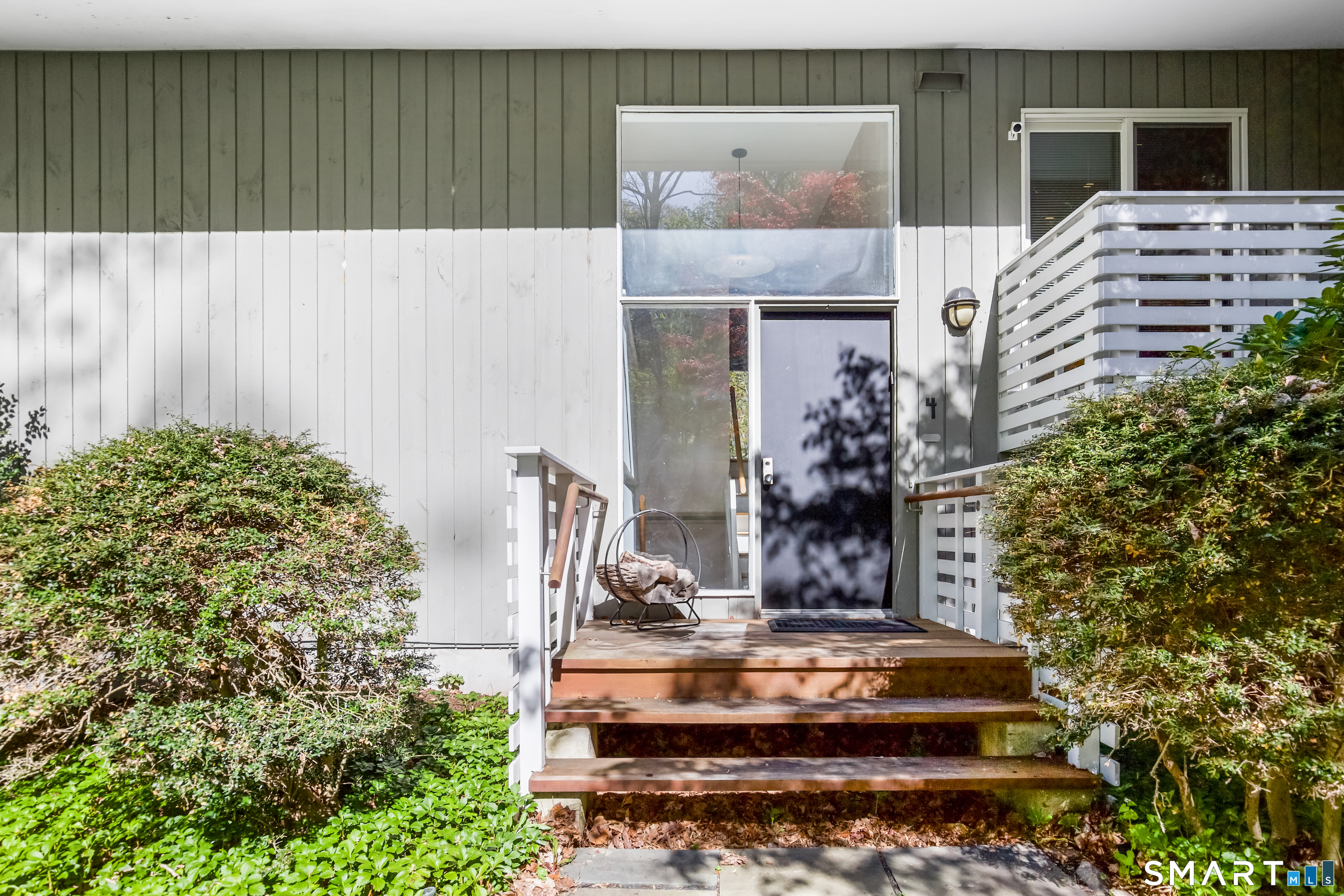 4 Baywood Lane