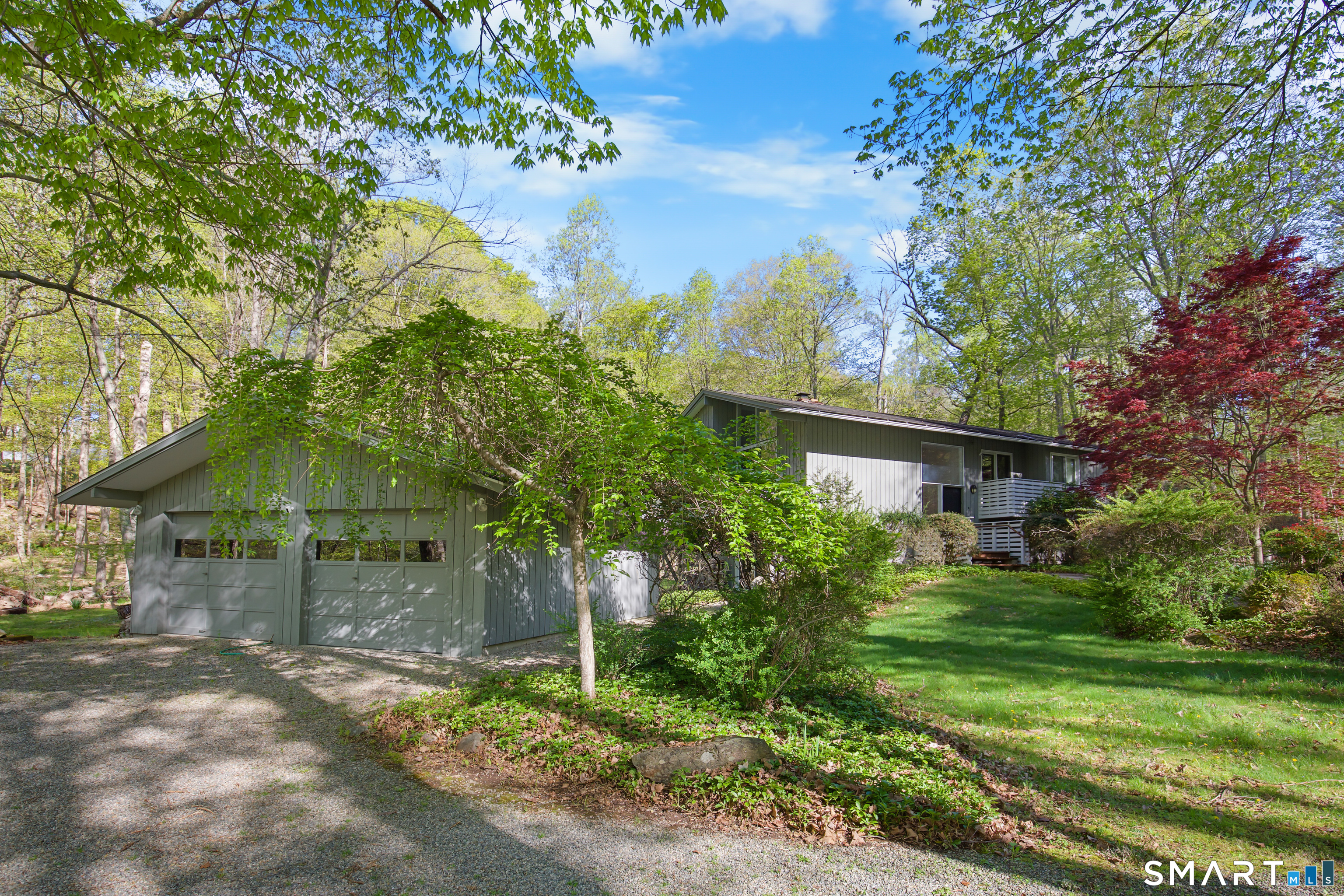 4 Baywood Lane