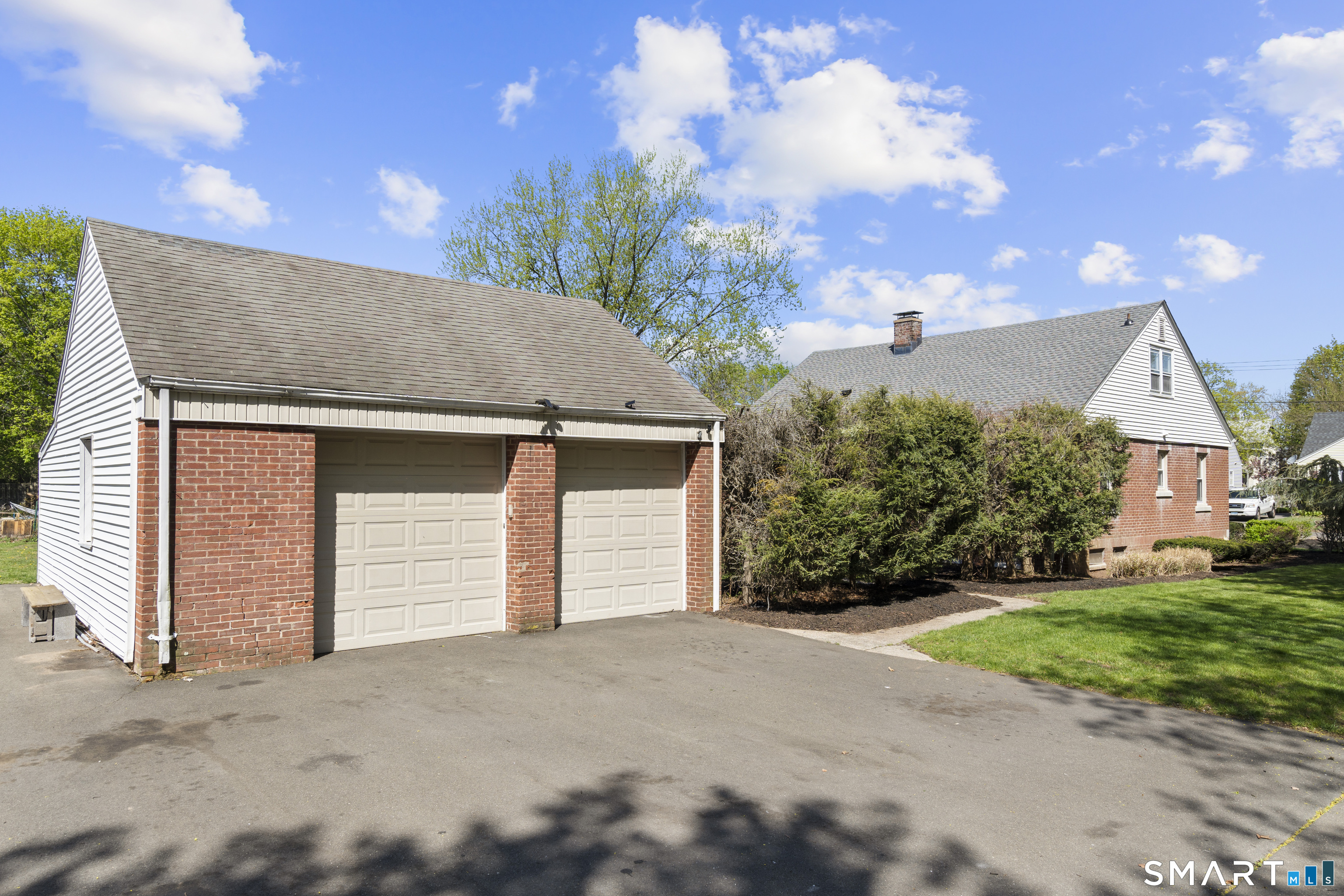 10 Barraclough Avenue