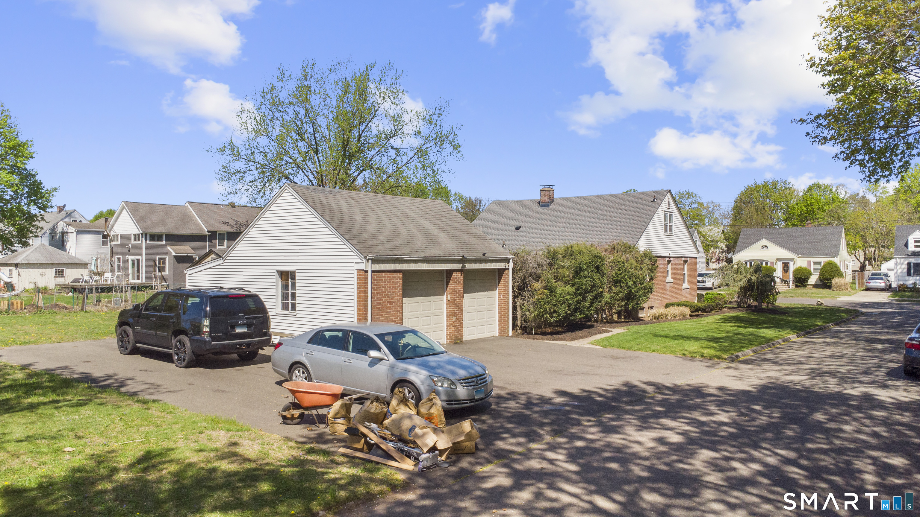 10 Barraclough Avenue