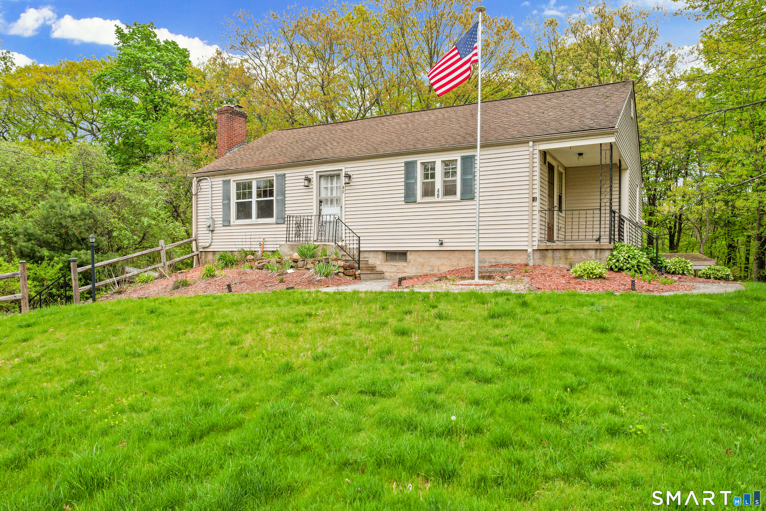 40 Circle Drive