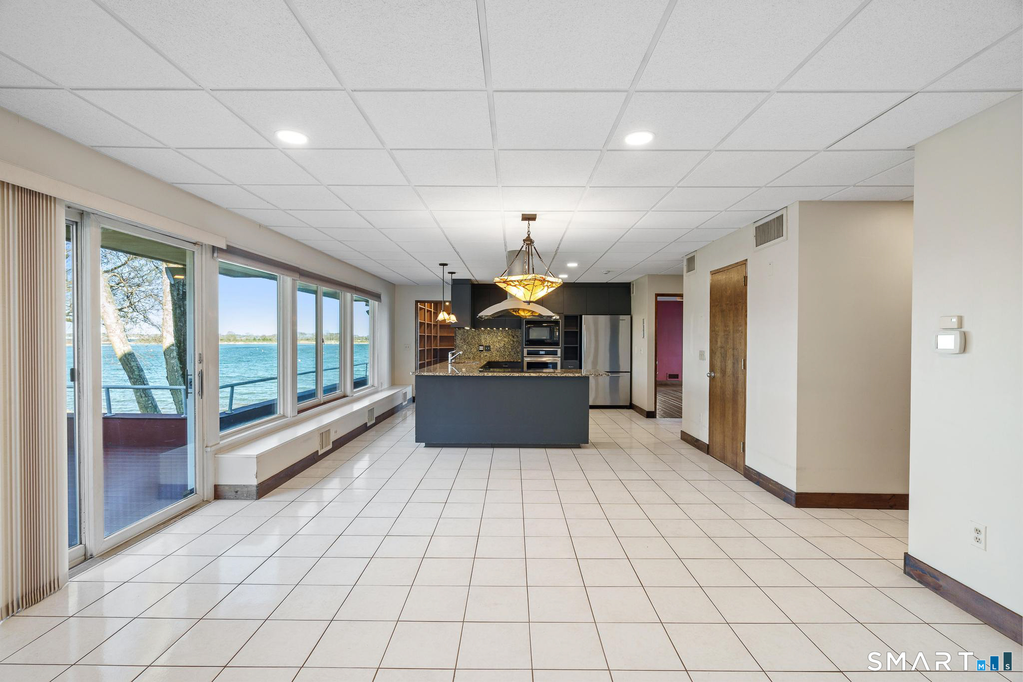 39 Chippechaug Trail