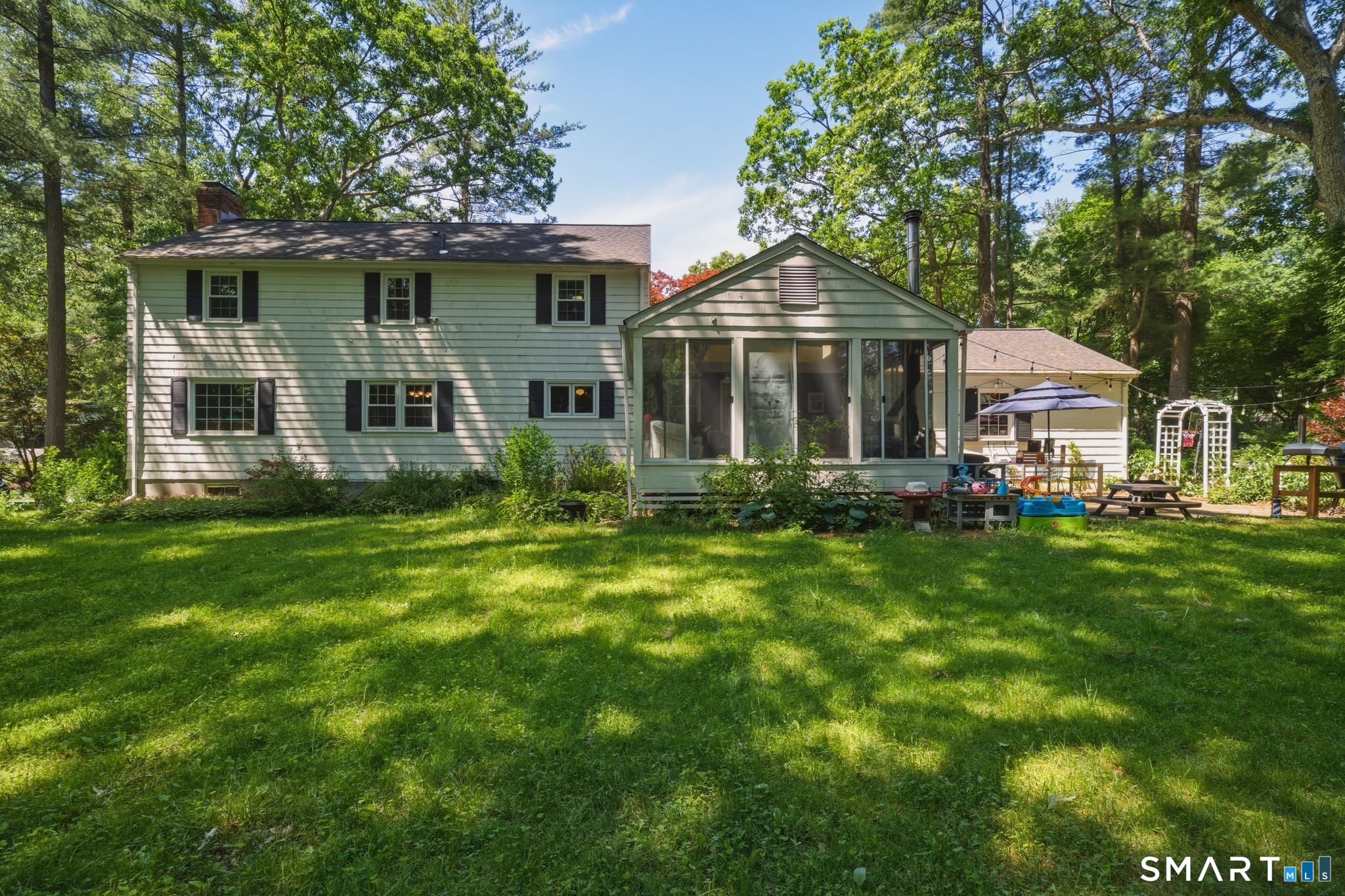 32 Fox Den Road