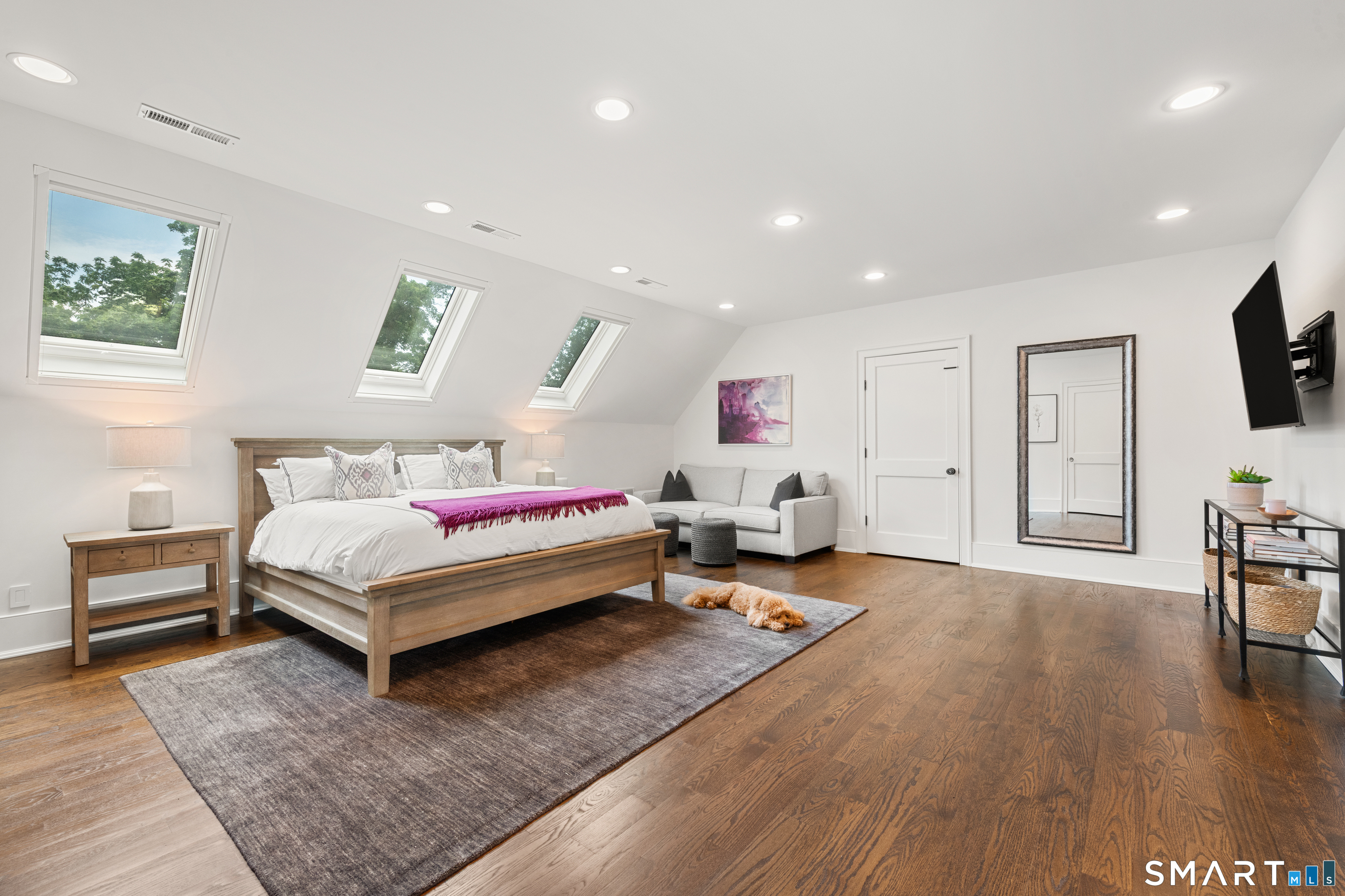 124 Hillandale Road