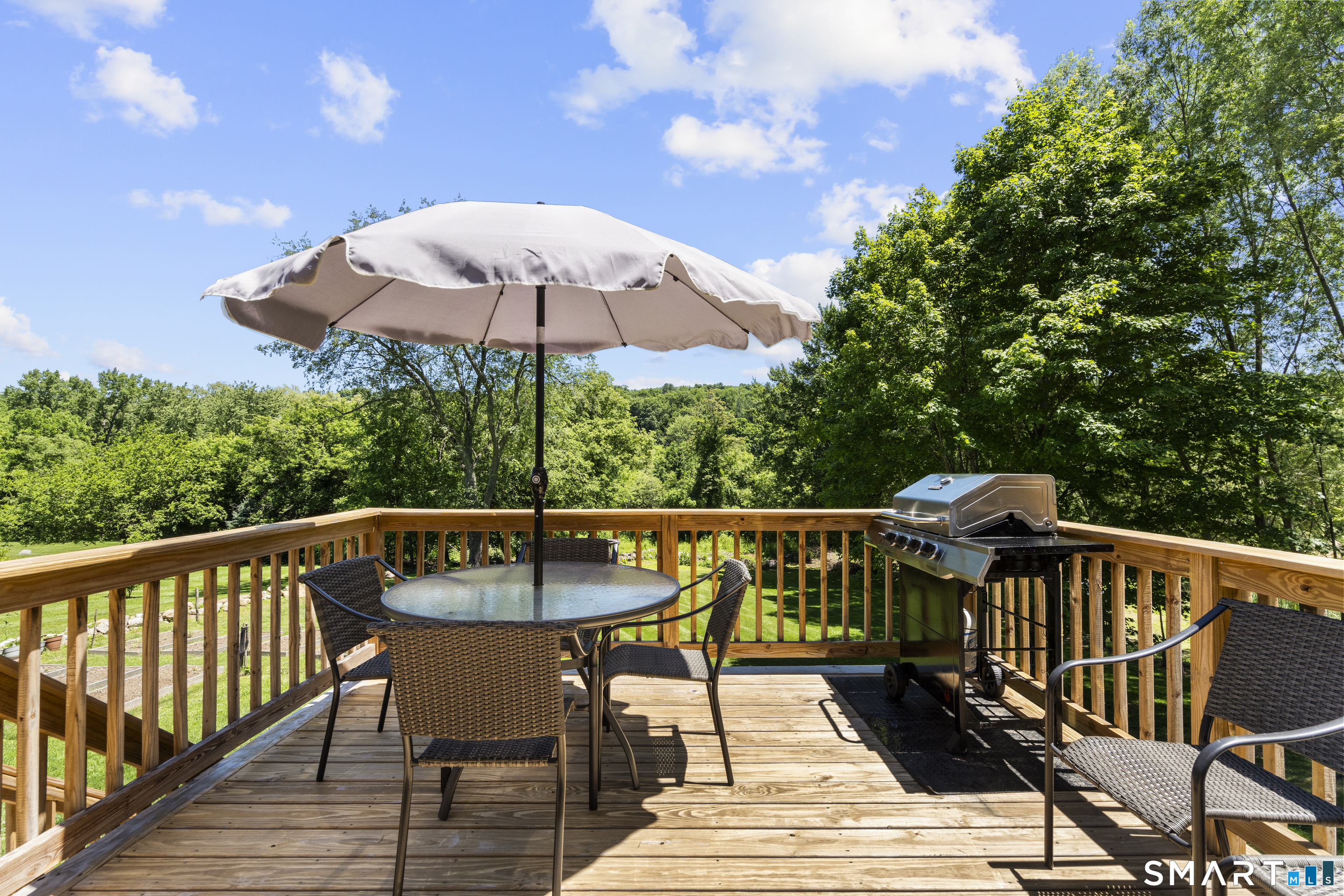 27 Town Farm Road