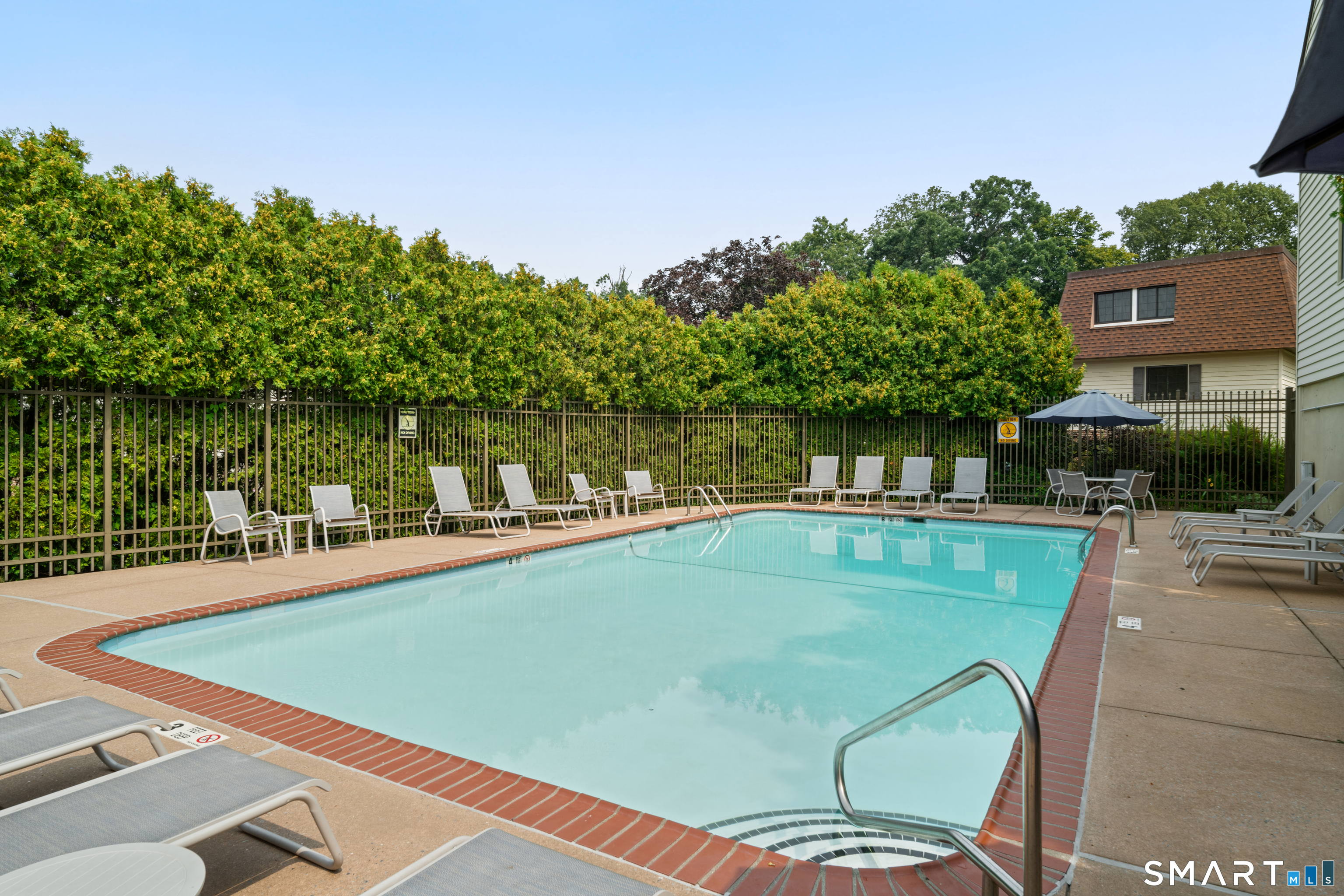 202 Soundview Avenue 23