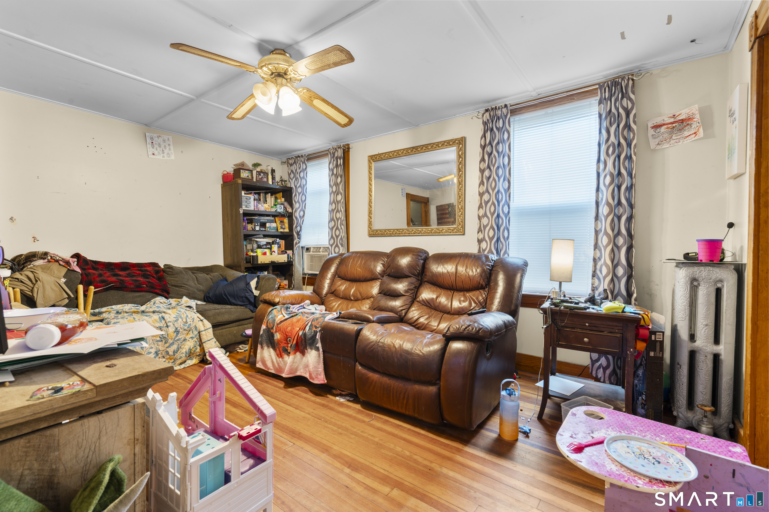 13-15 Palmer Avenue