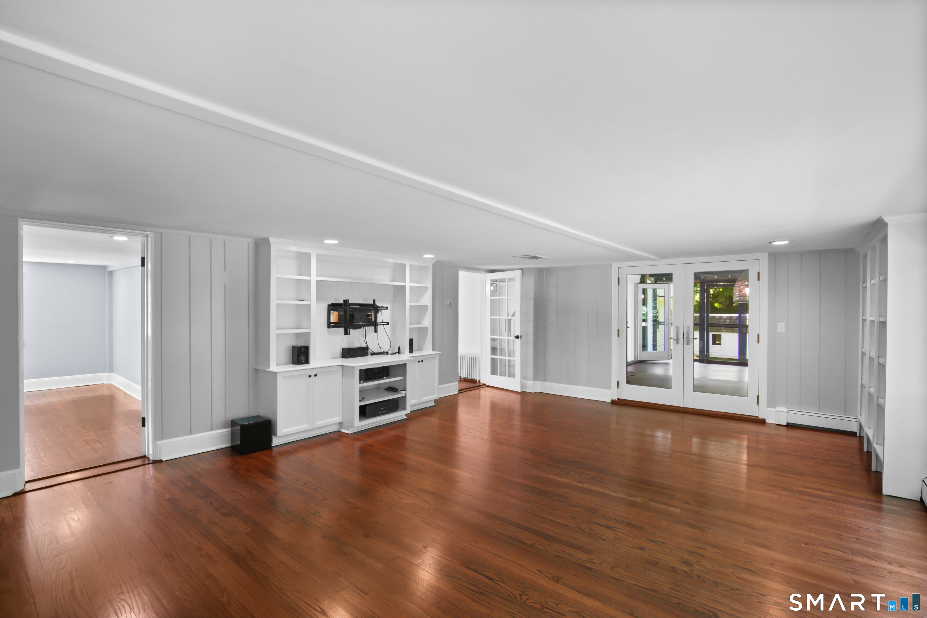 4 Wake Robin Road