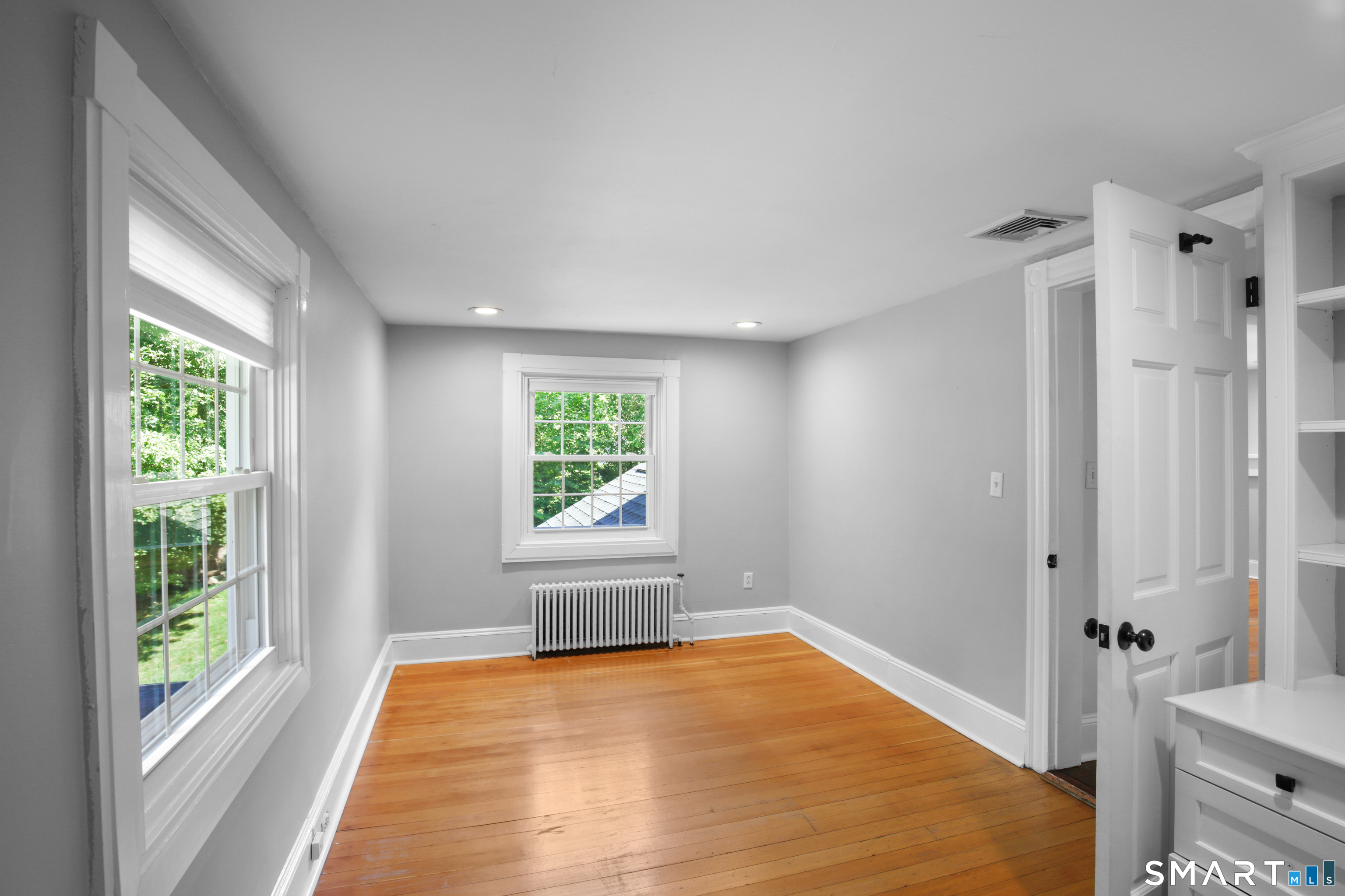 4 Wake Robin Road