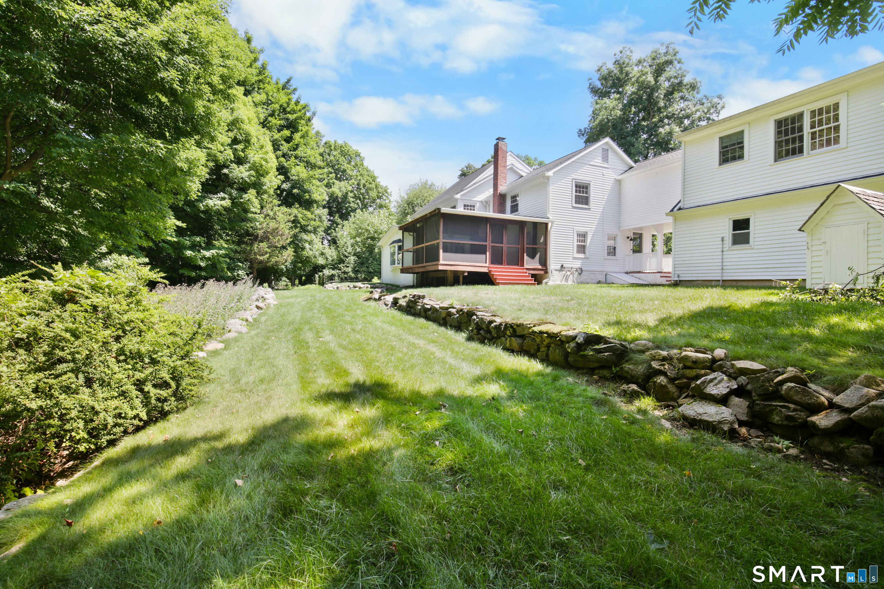 4 Wake Robin Road