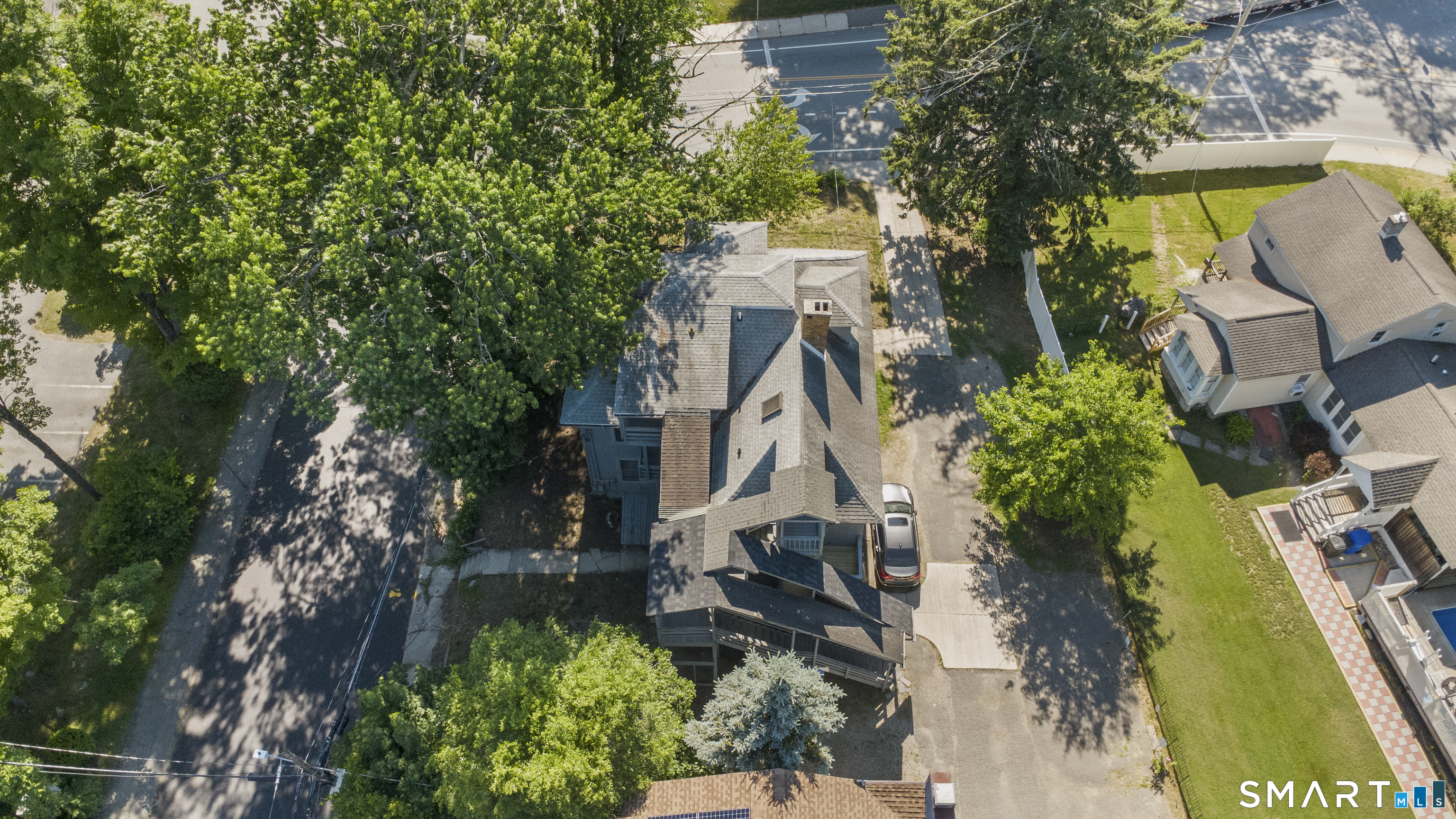 908 Main Street