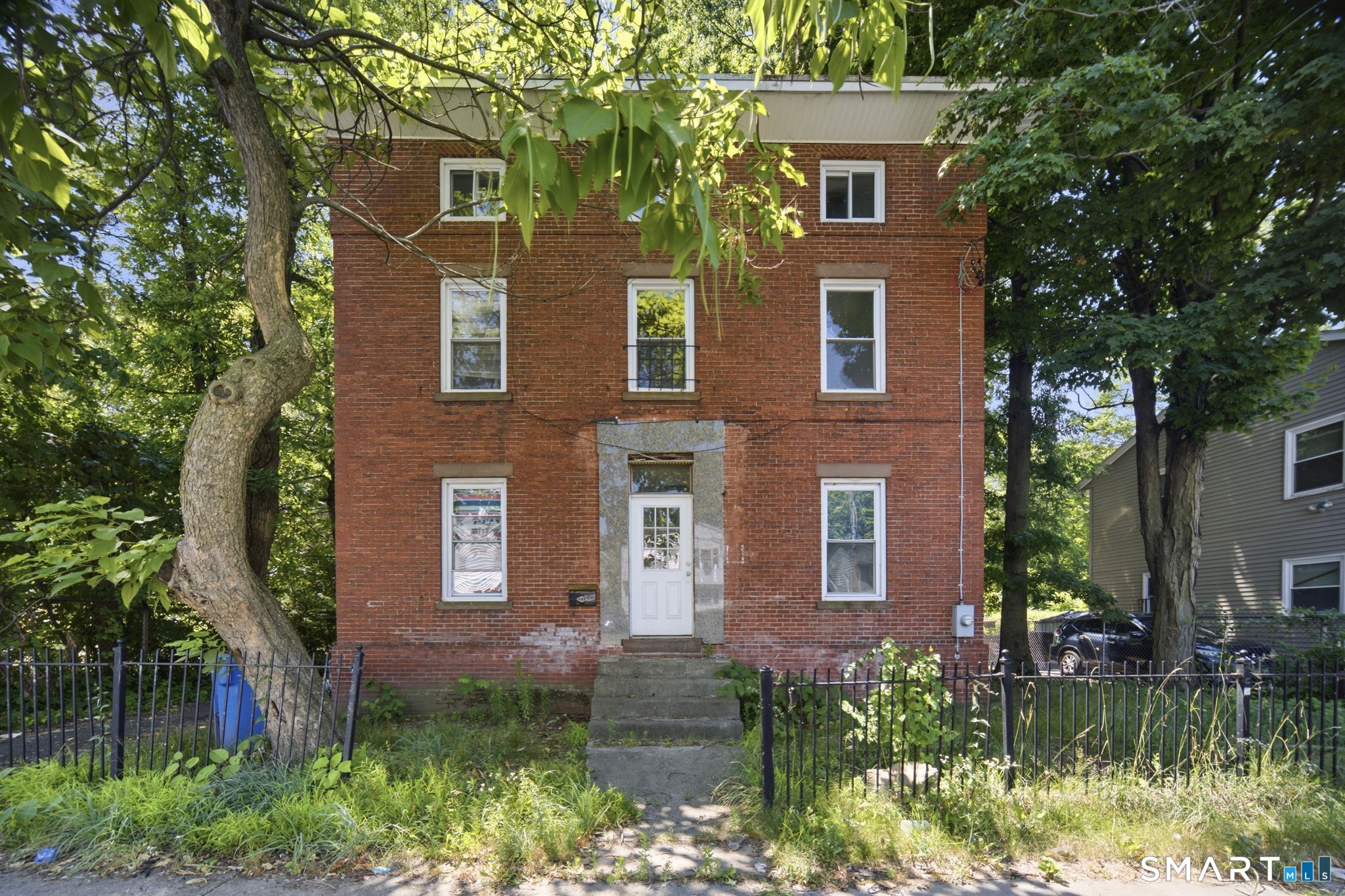 135 Capen Street