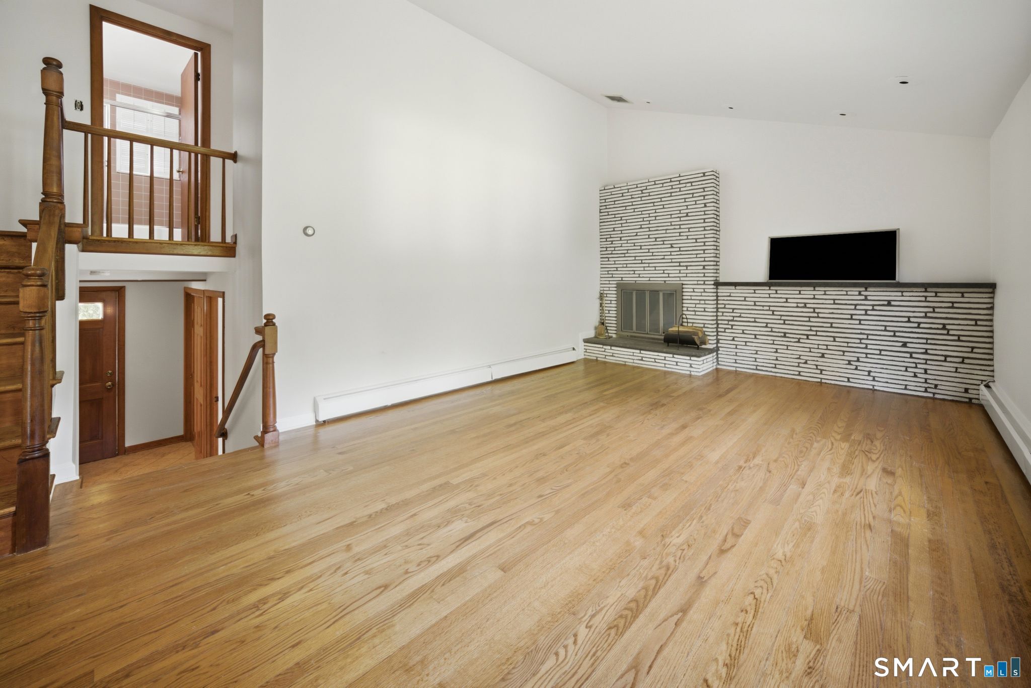 40 Eastview Drive