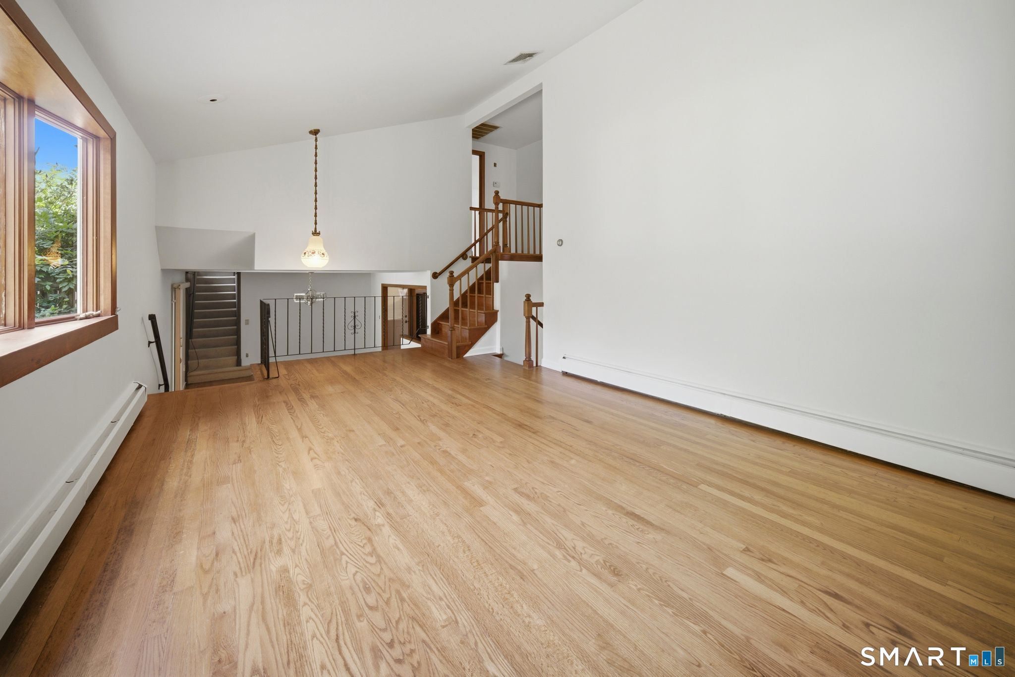 40 Eastview Drive