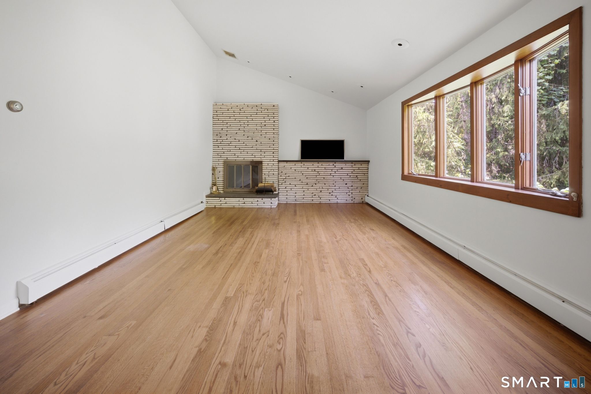 40 Eastview Drive