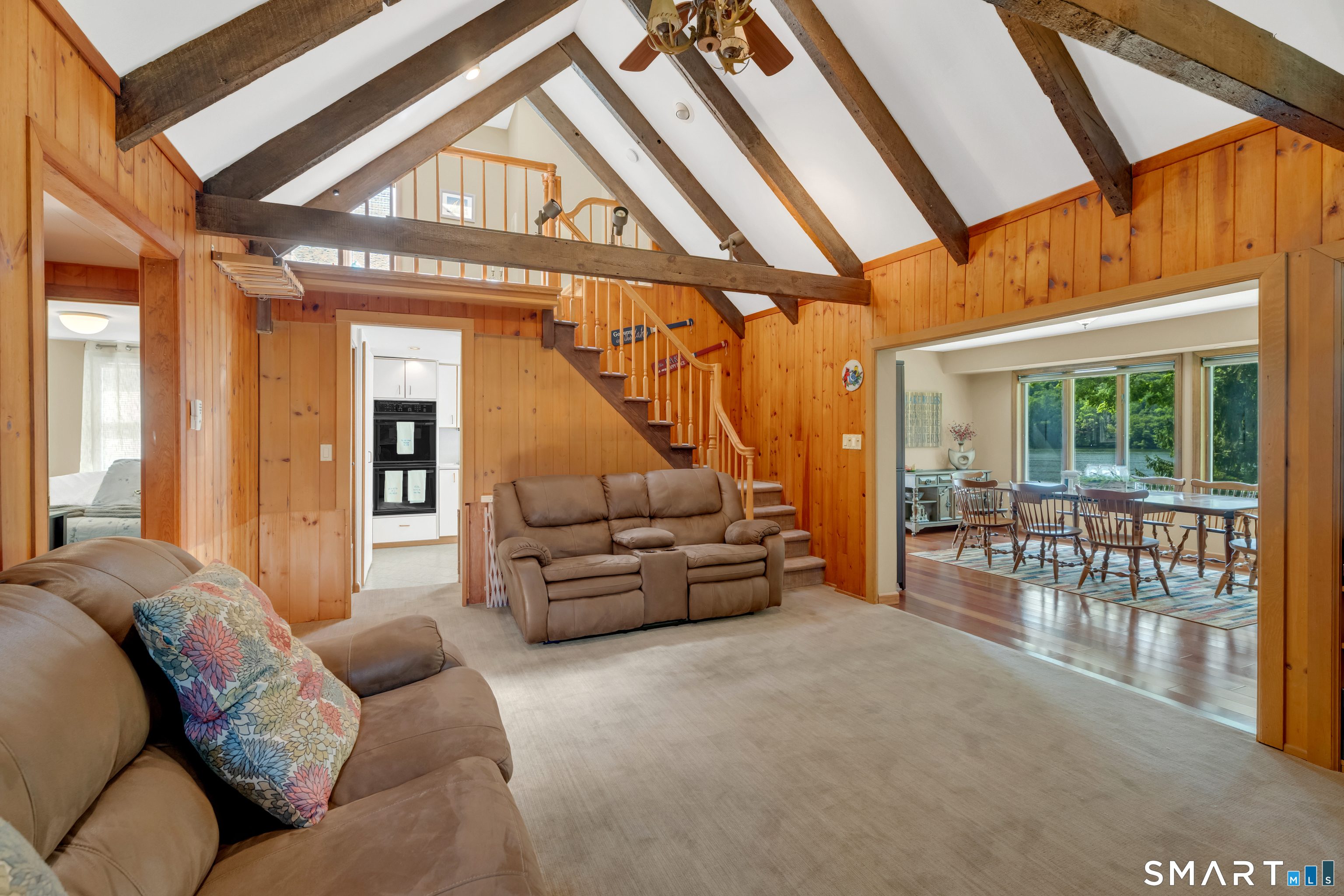 28 Lake Drive