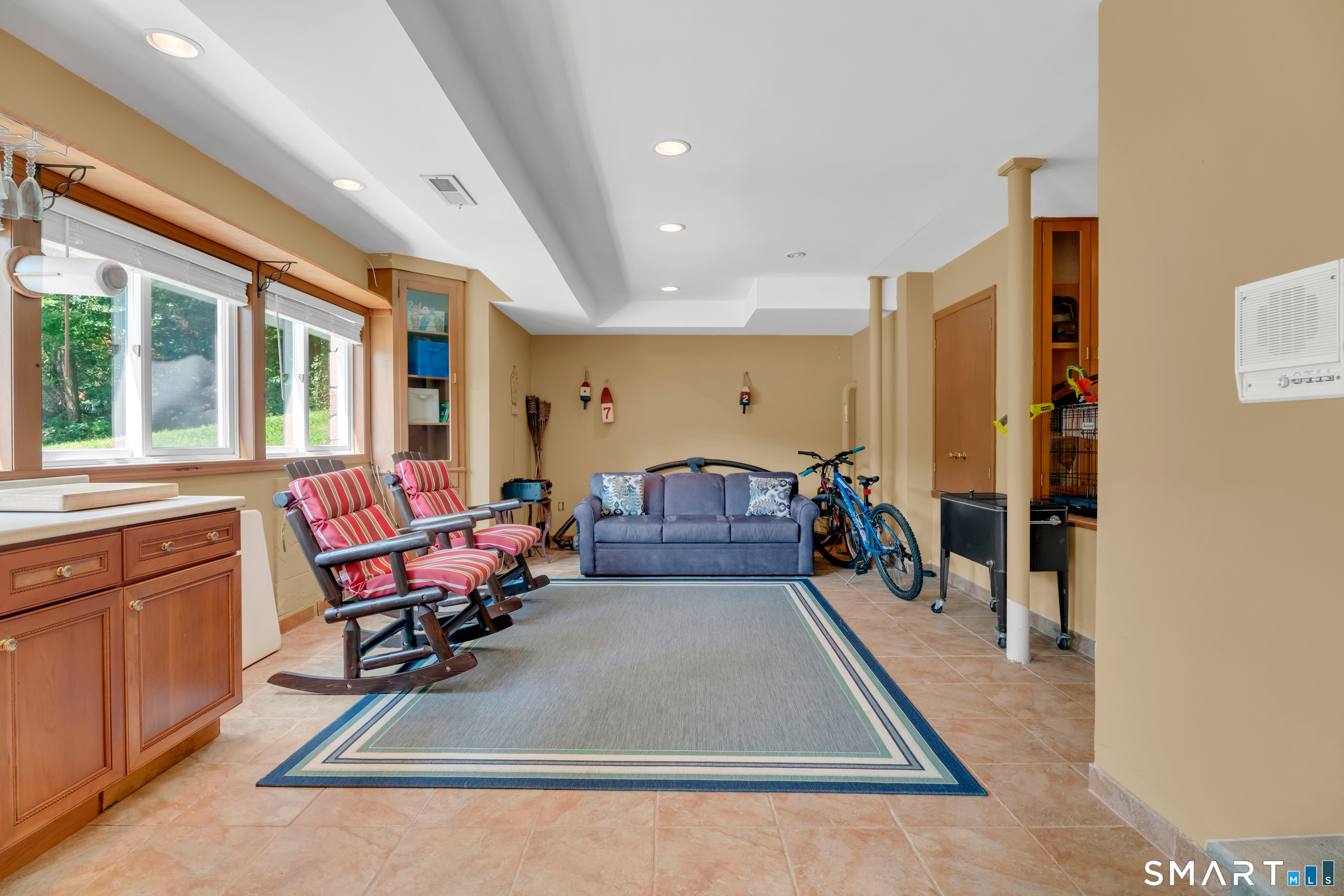28 Lake Drive