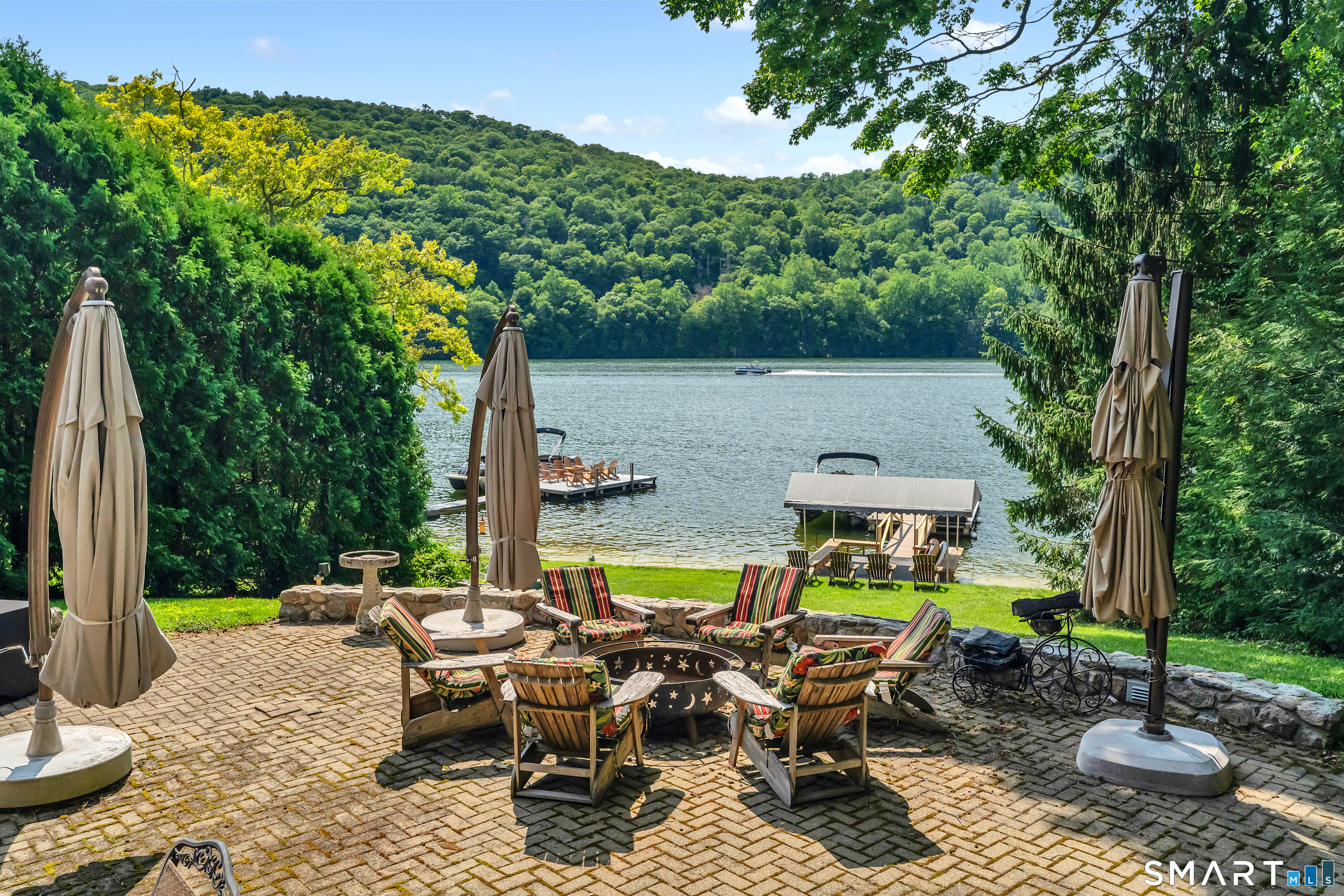 28 Lake Drive