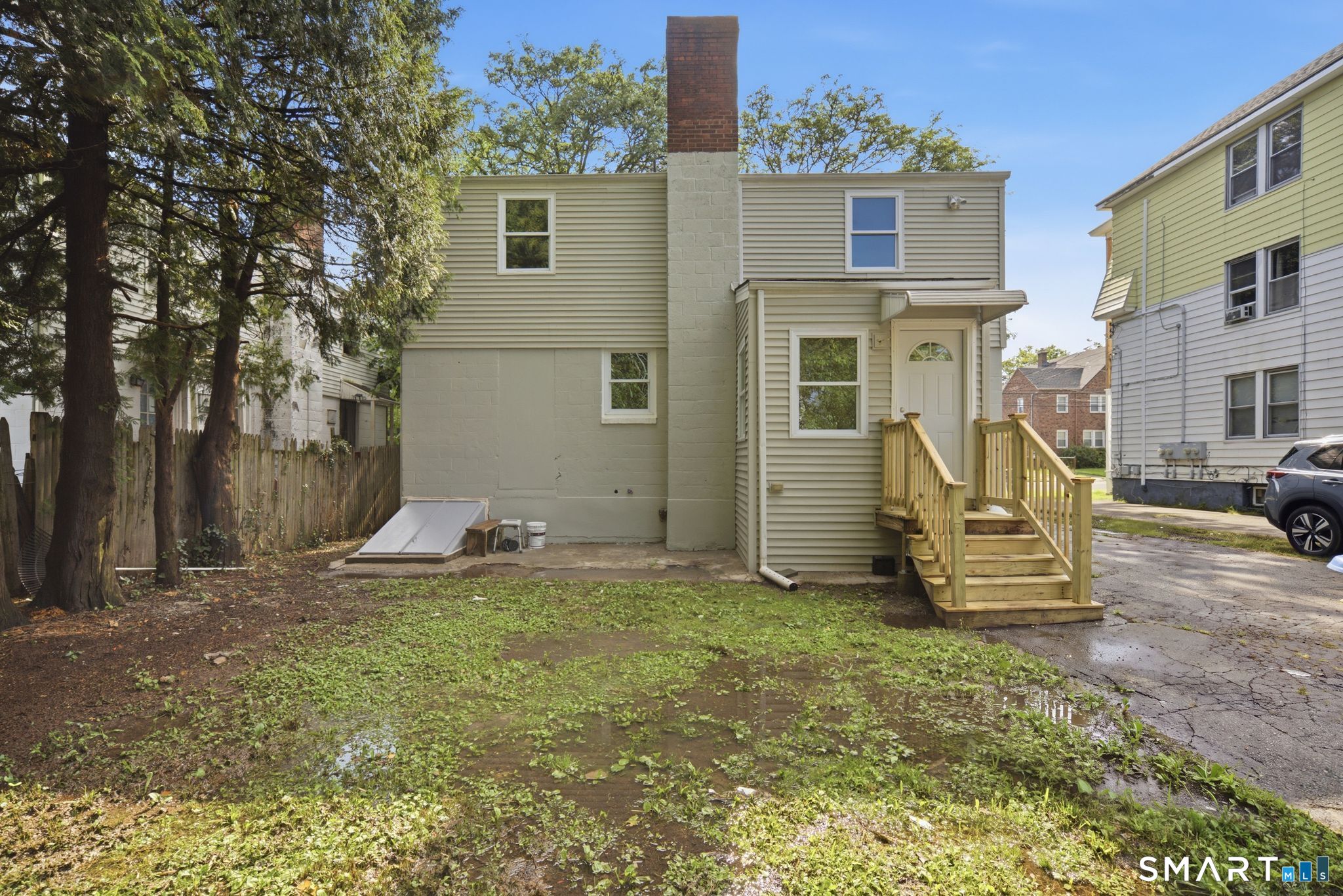 170 Campfield Avenue