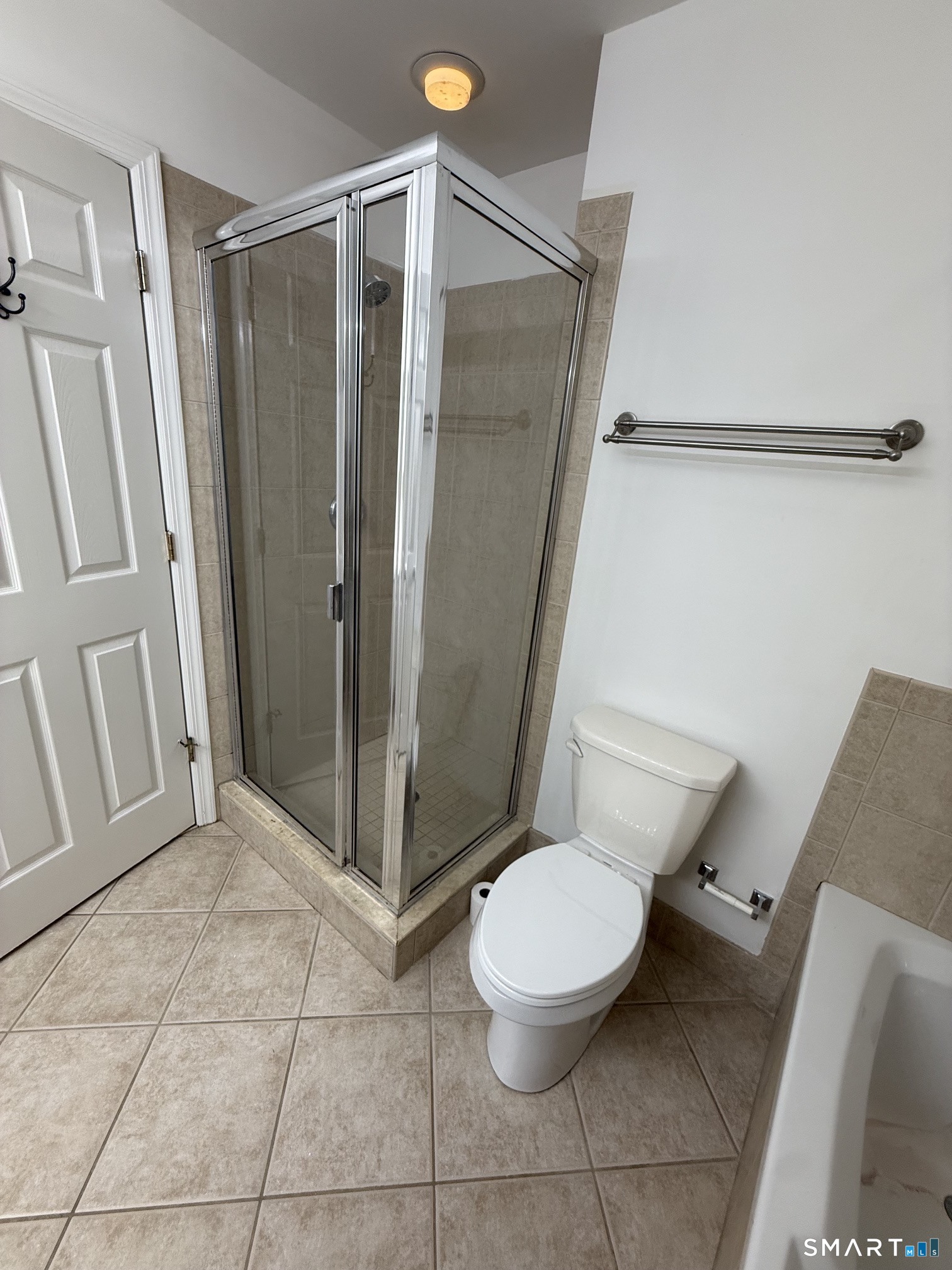 2435 Bedford Street Unit: 21CC
