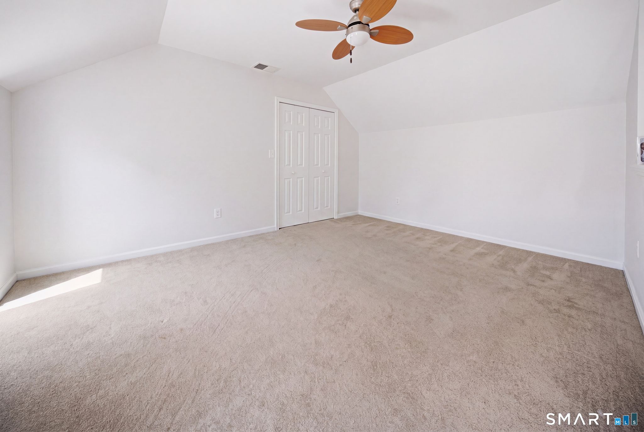 9 Braintree Court Unit: 9