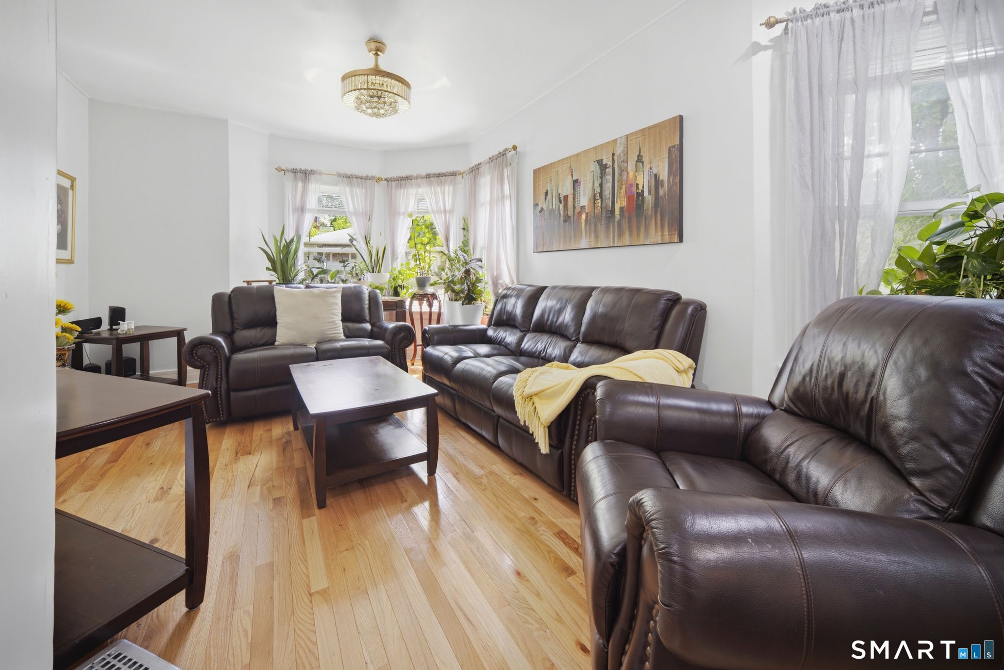 48 Maple Avenue