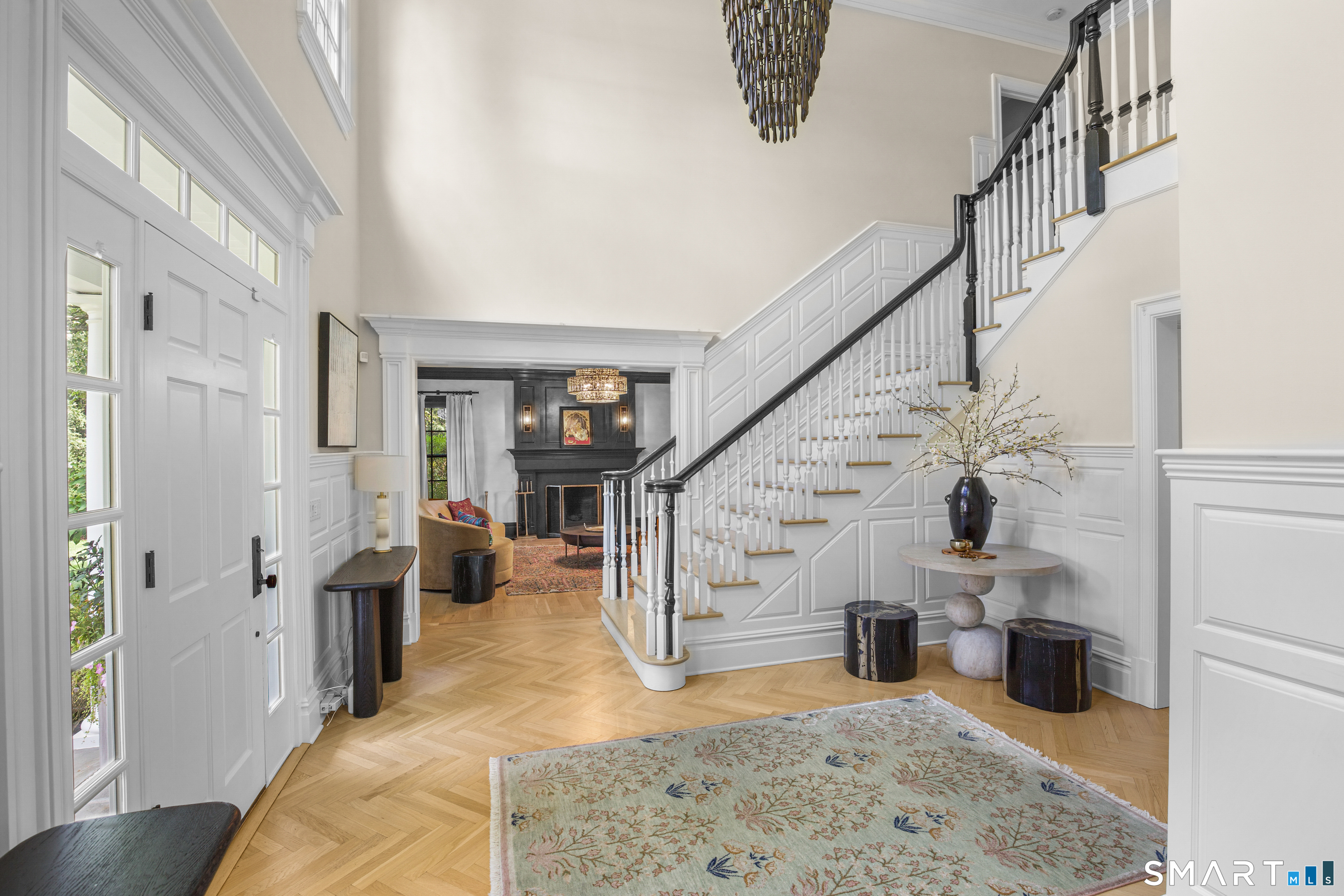 16 Rockyfield Road