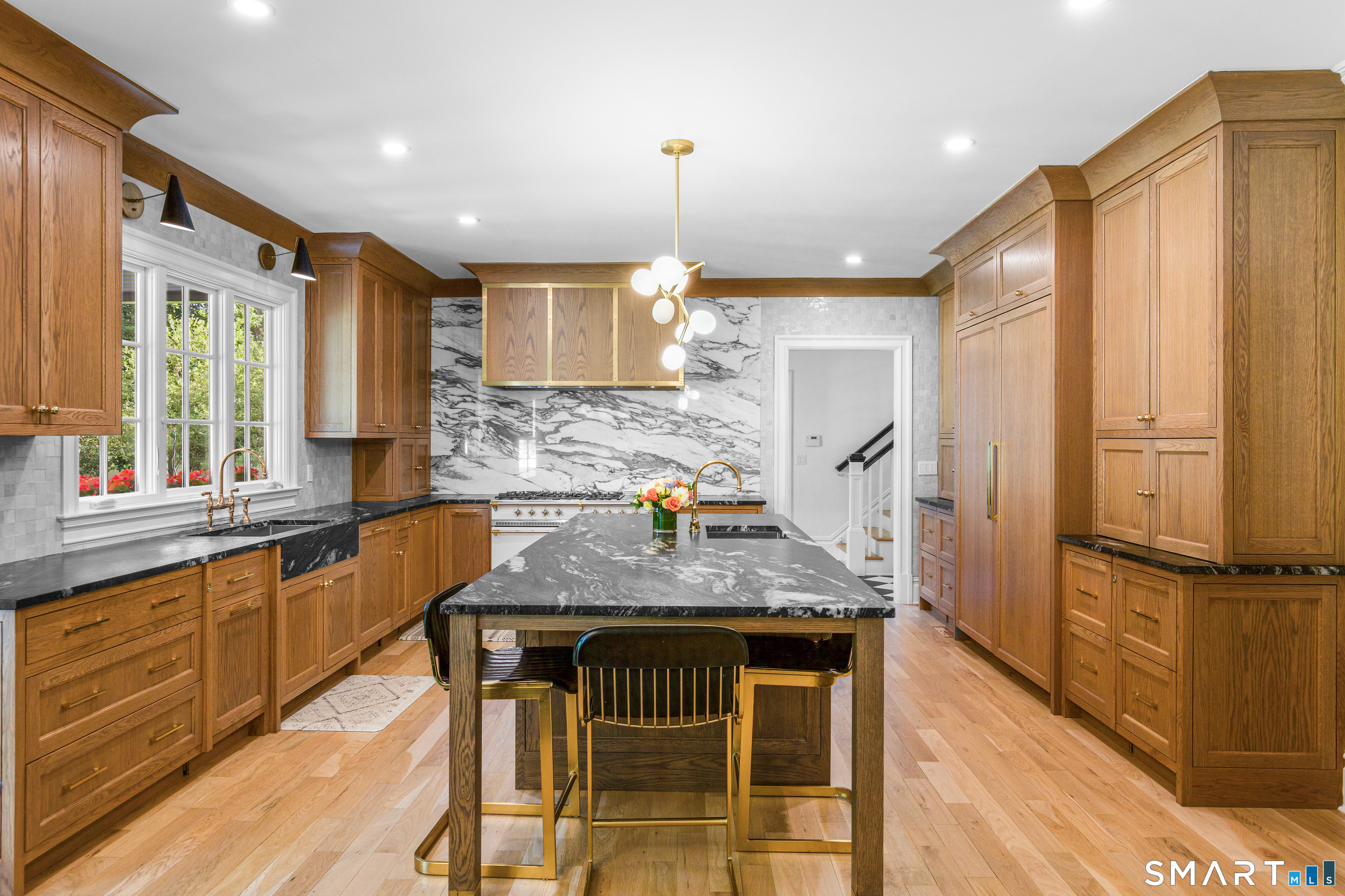 16 Rockyfield Road