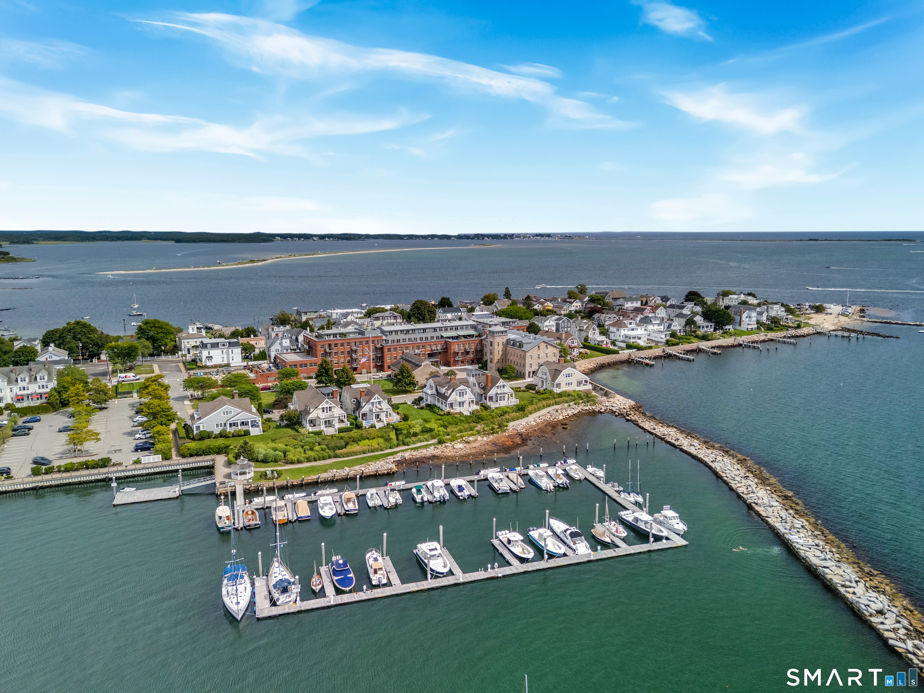 Stonington Commons Commons