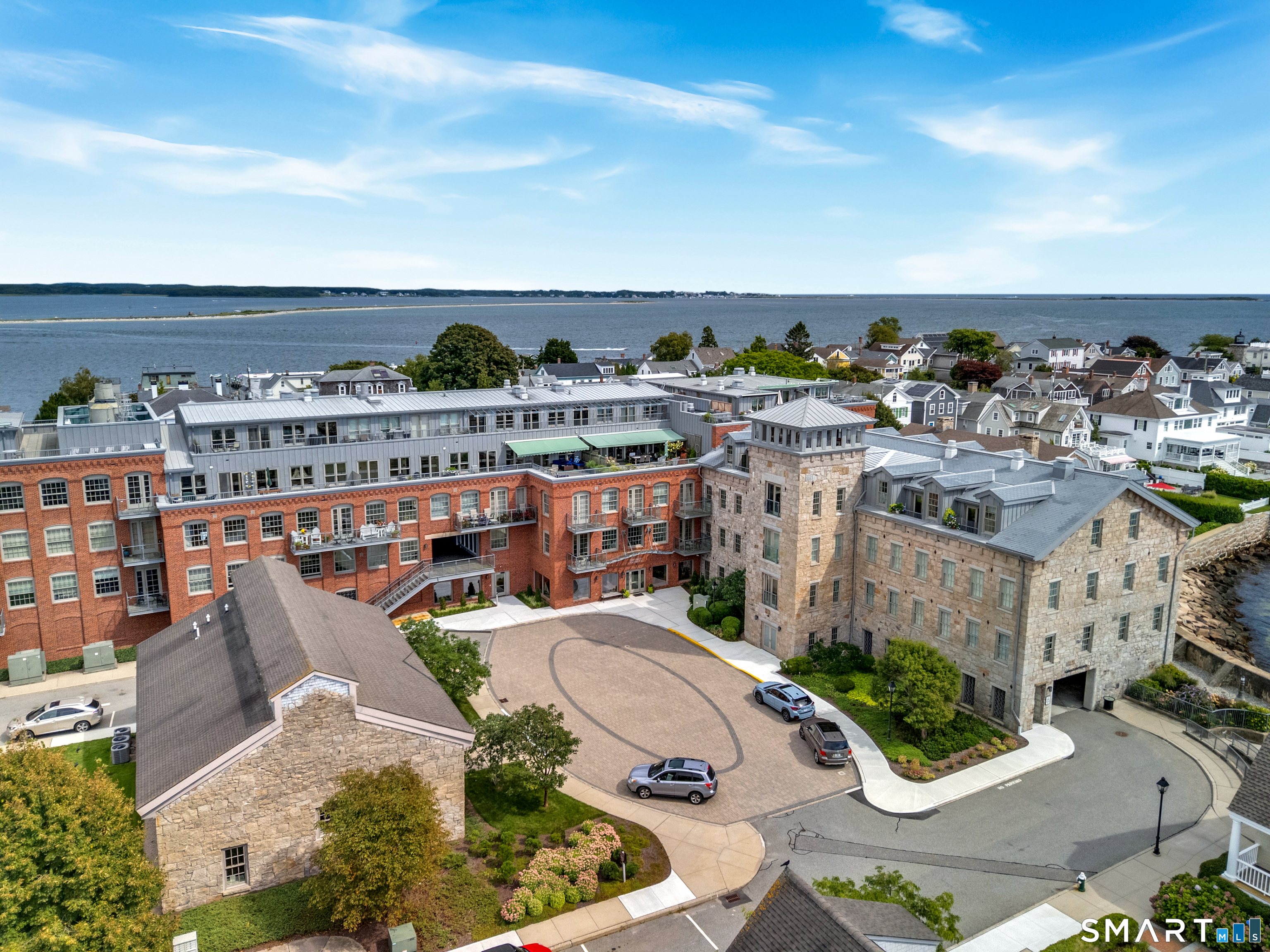 Stonington Commons Commons
