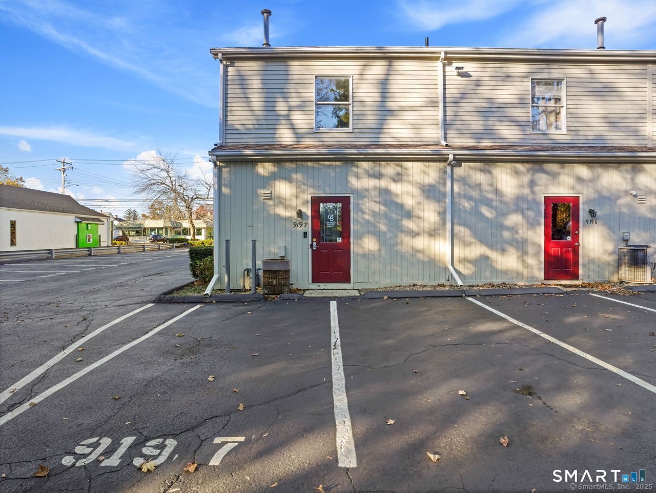 919 Stratford Avenue Unit: 7, 2nd Floor
