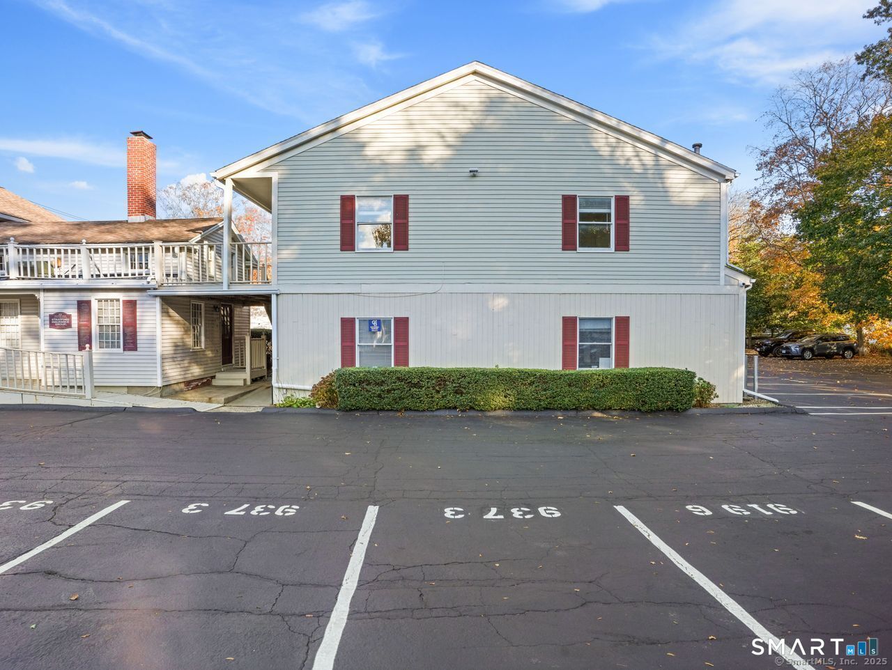 919 Stratford Avenue Unit: 7, 2nd Floor