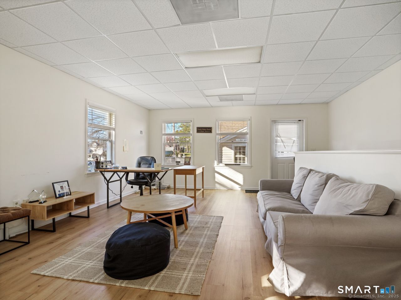 919 Stratford Avenue Unit: 7, 2nd Floor