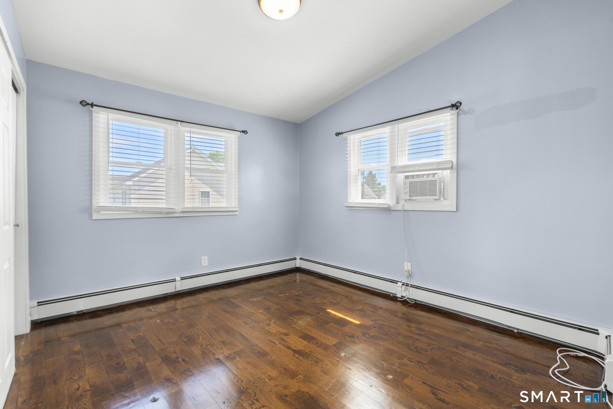 62 Saint Michaels Avenue