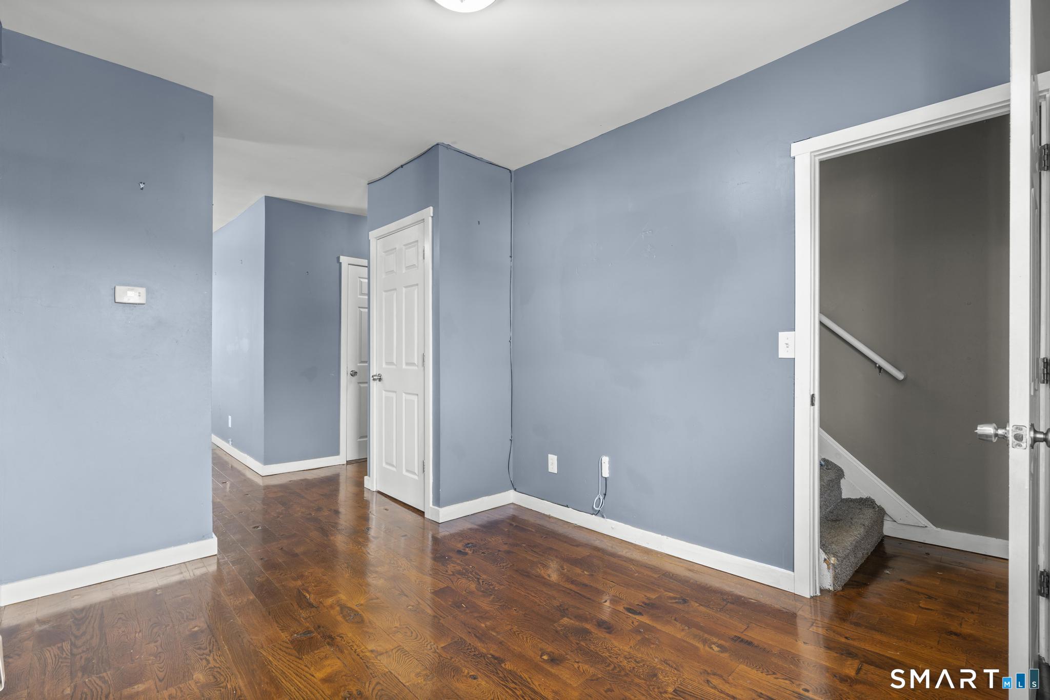 62 Saint Michaels Avenue