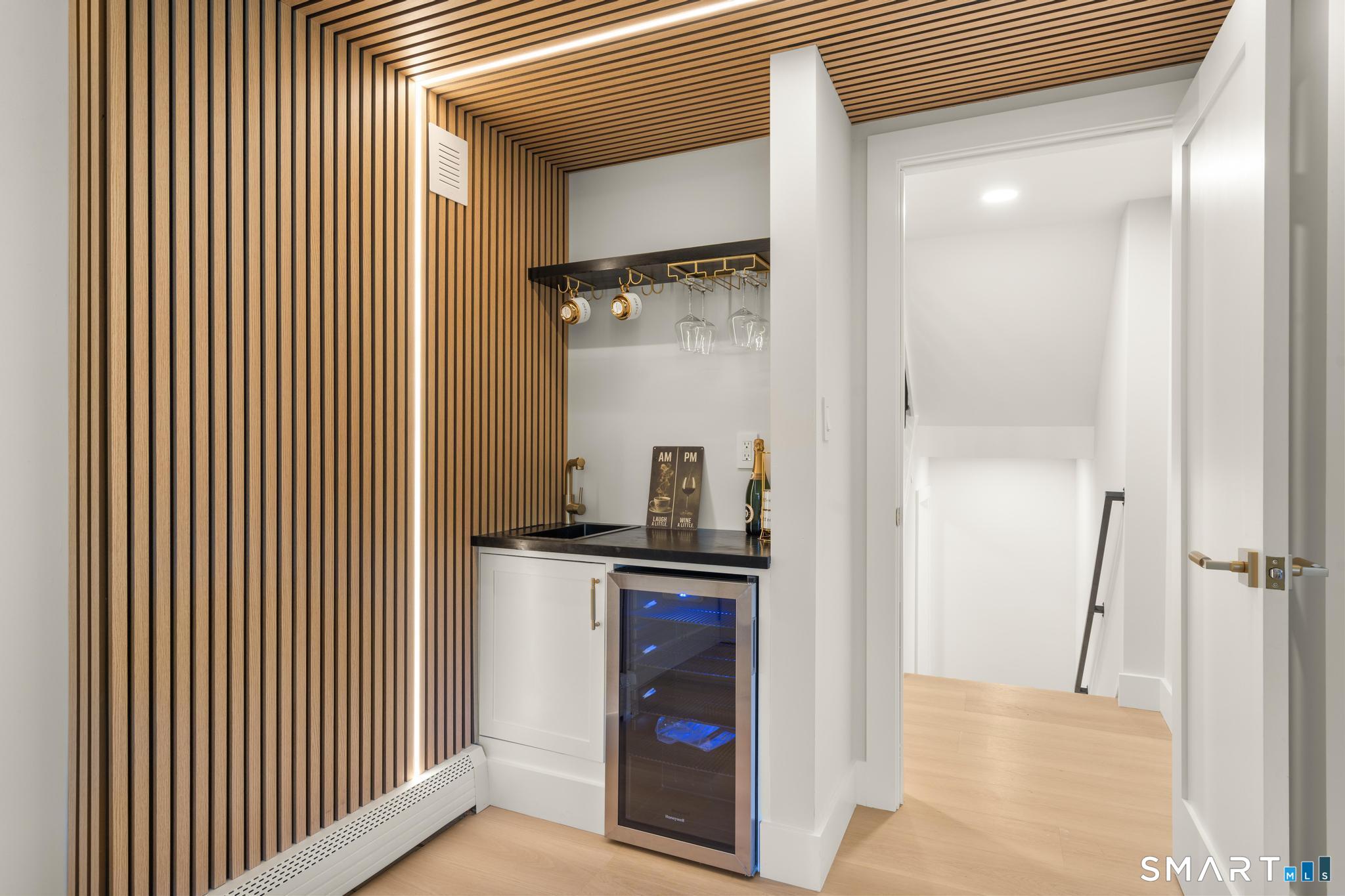12 Glenville Street Unit: 108