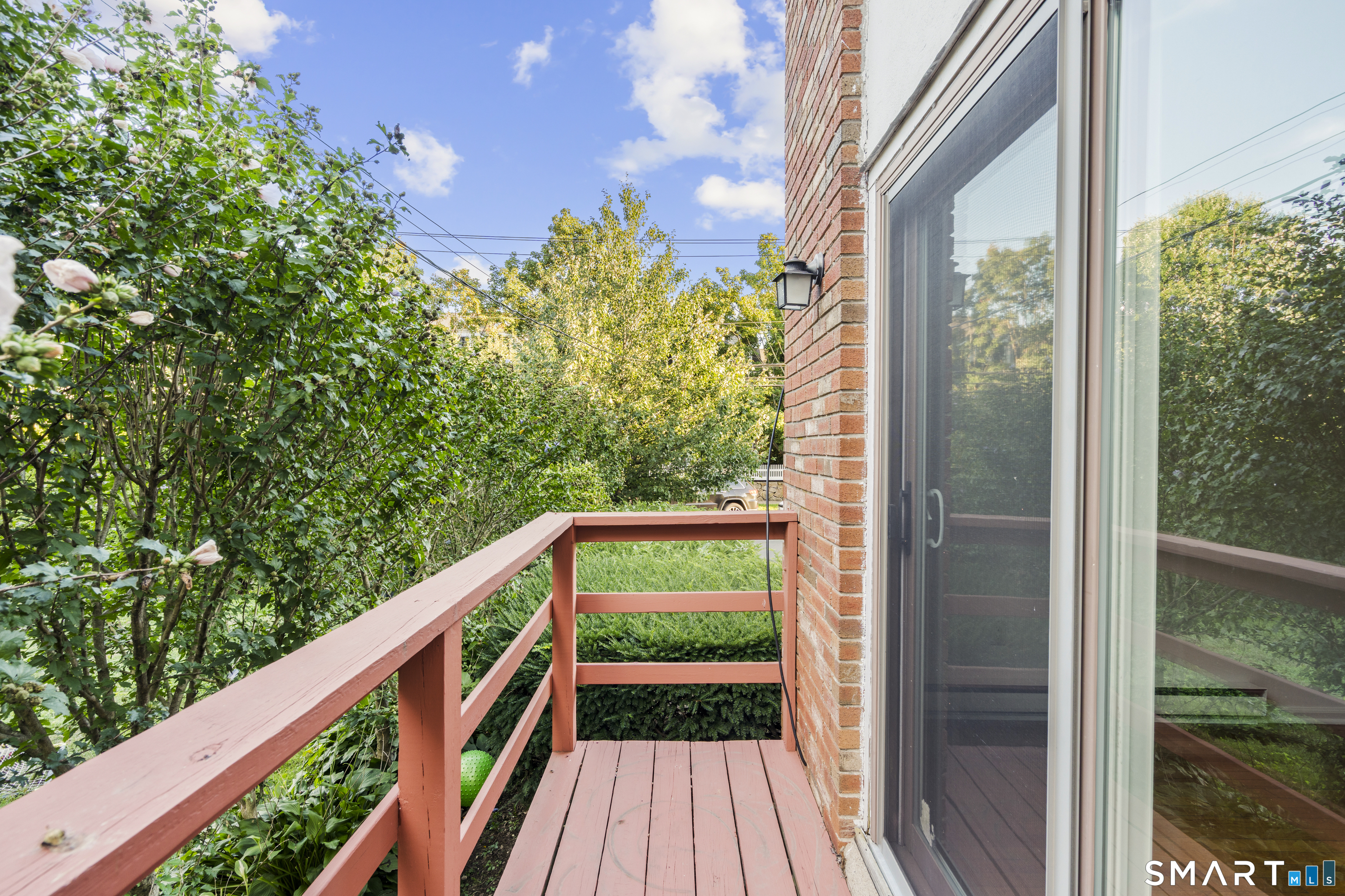 38 Maple Tree Avenue Unit: 7