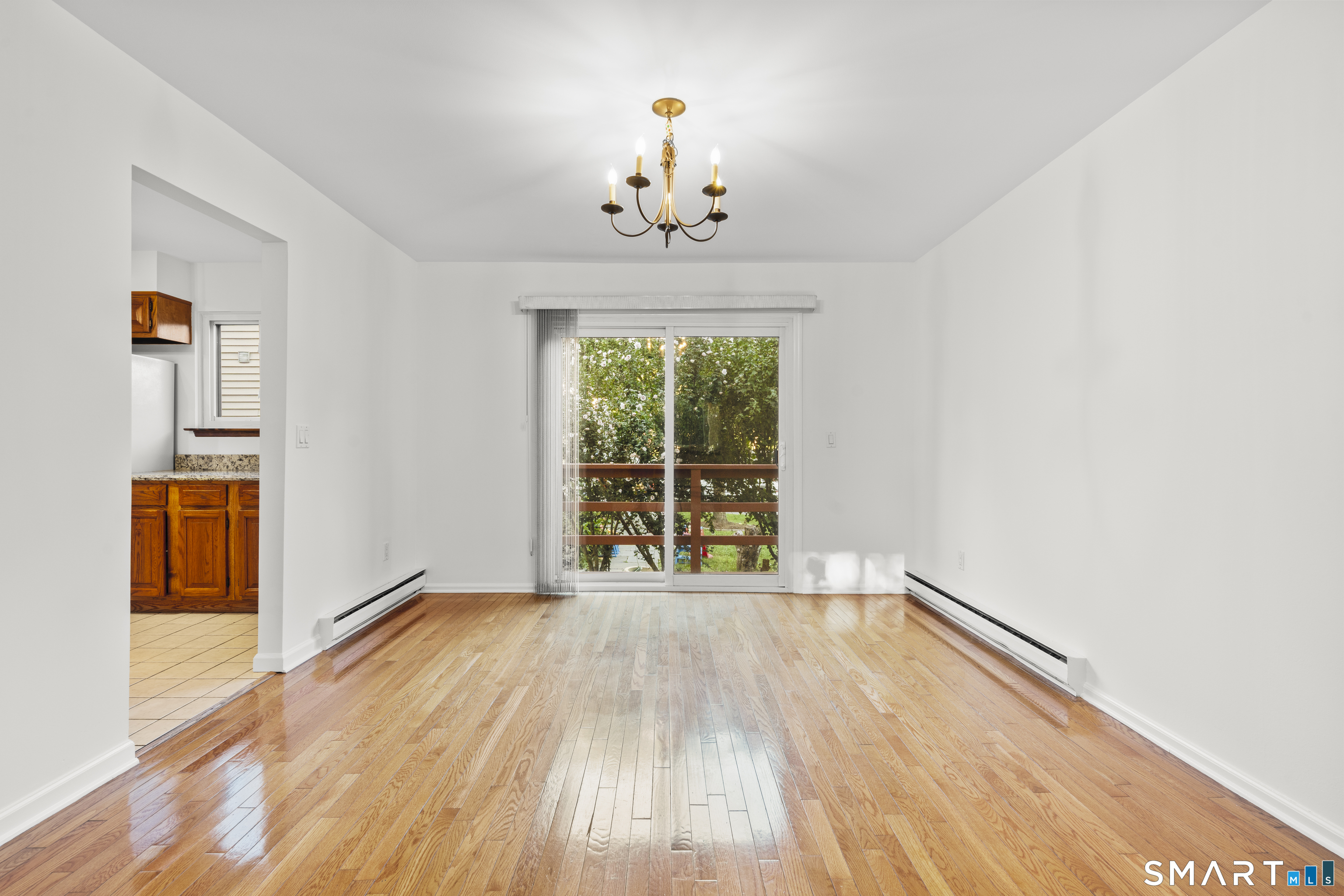 38 Maple Tree Avenue Unit: 7