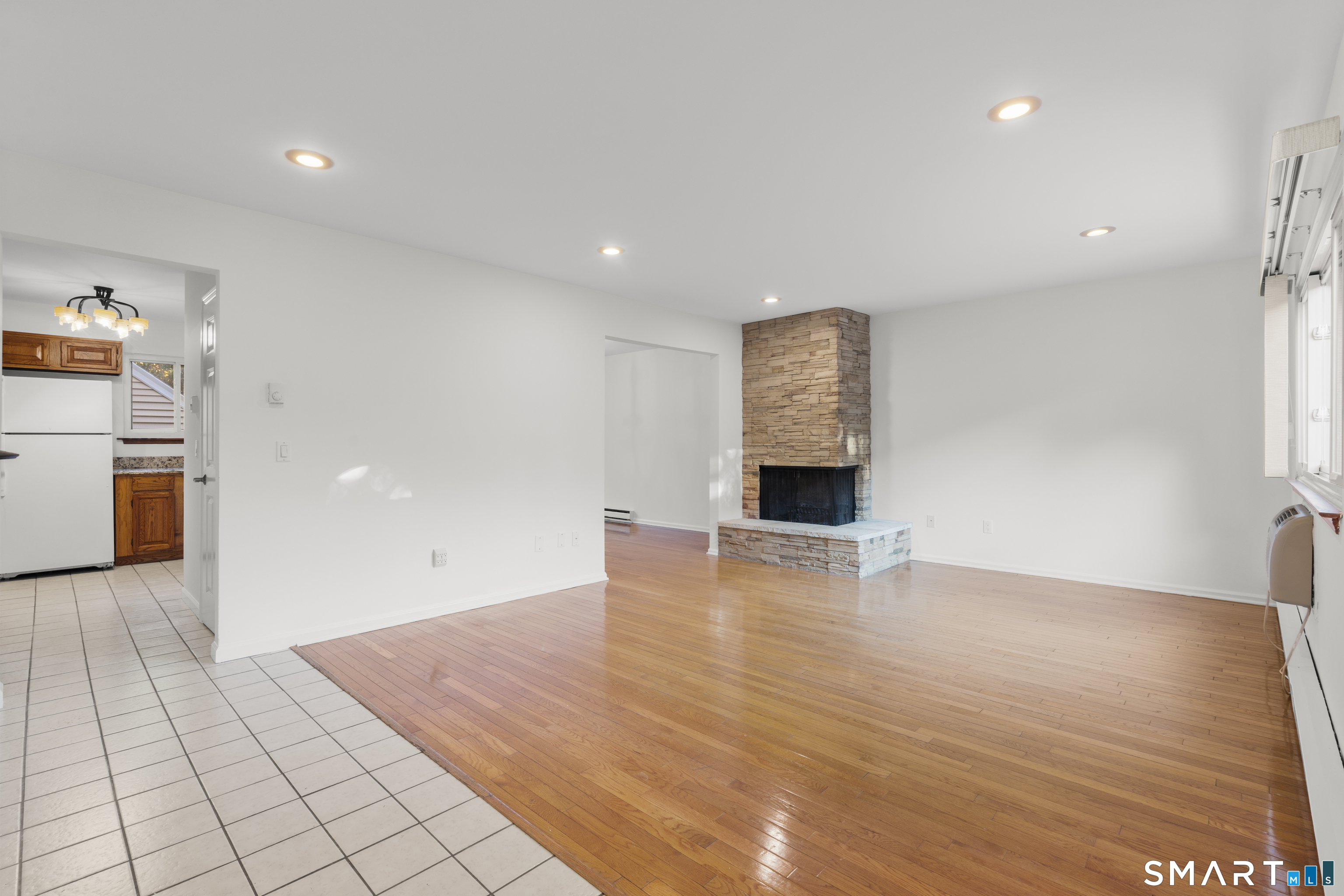 38 Maple Tree Avenue Unit: 7
