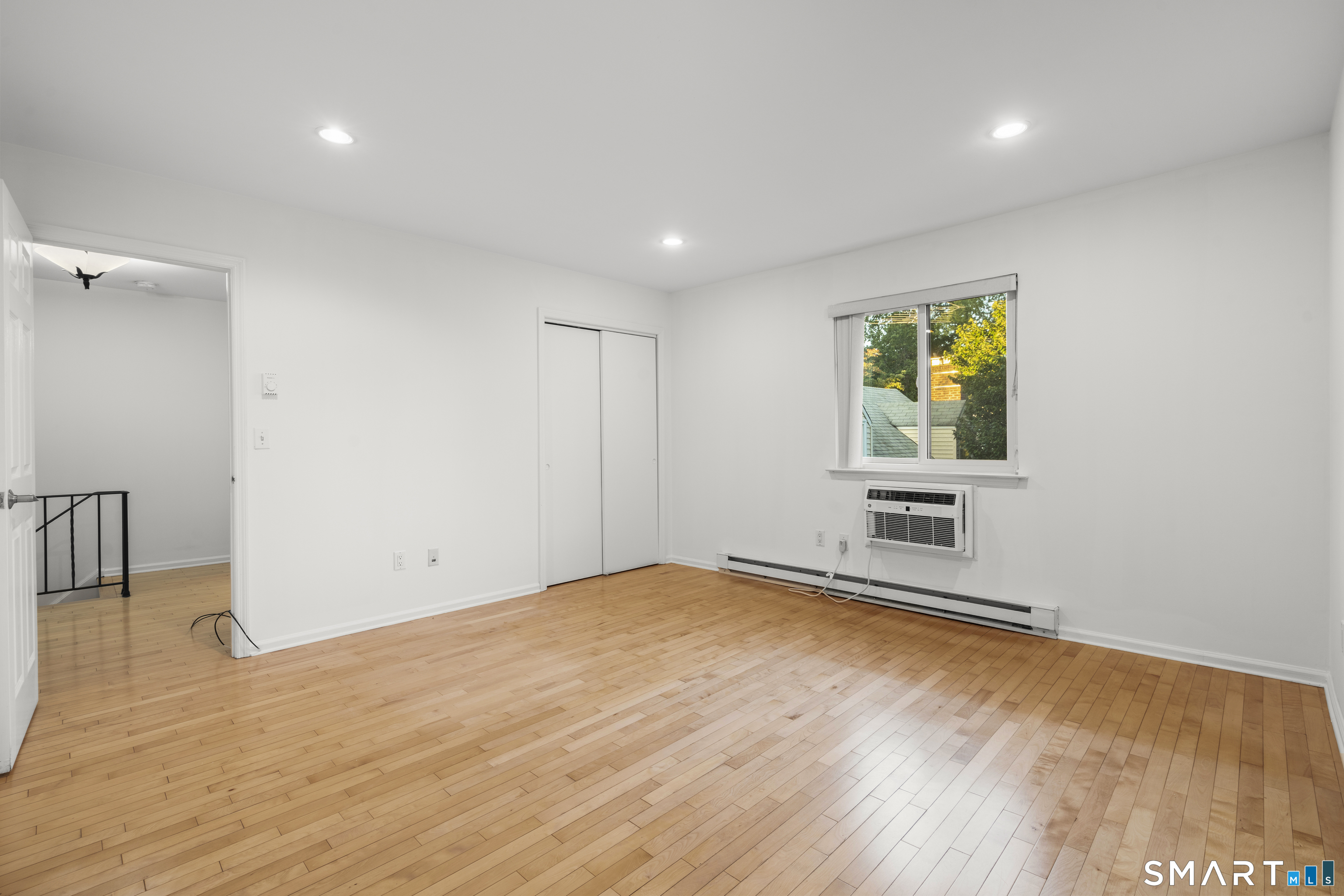 38 Maple Tree Avenue Unit: 7
