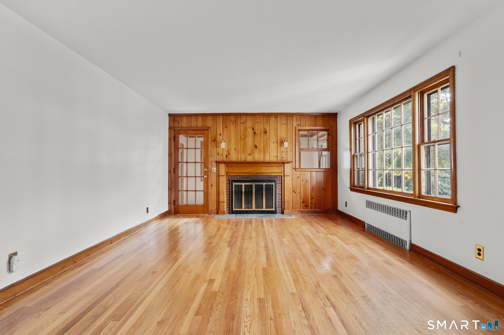 25 Ludlow Manor