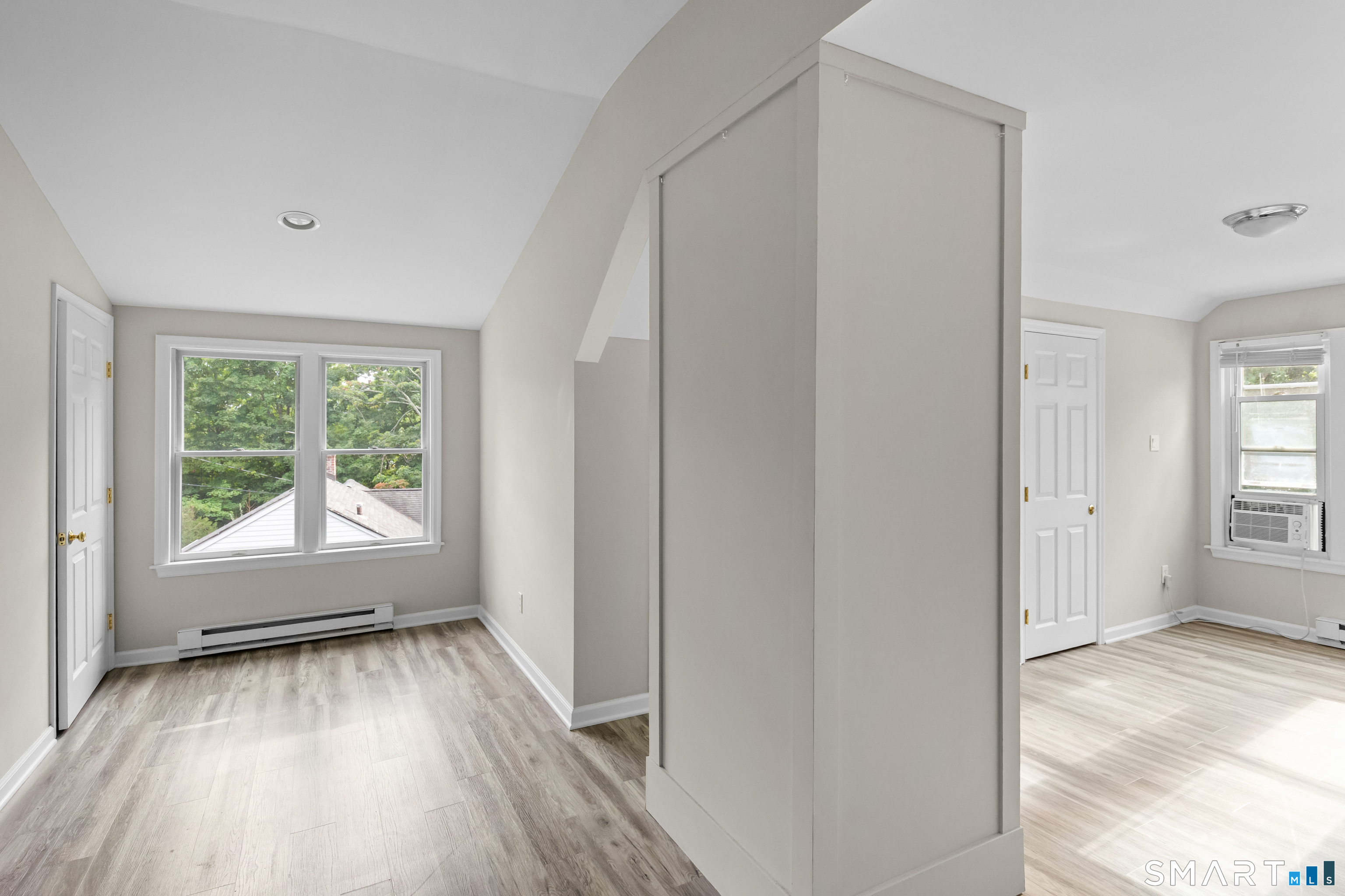 19 Maple Avenue North