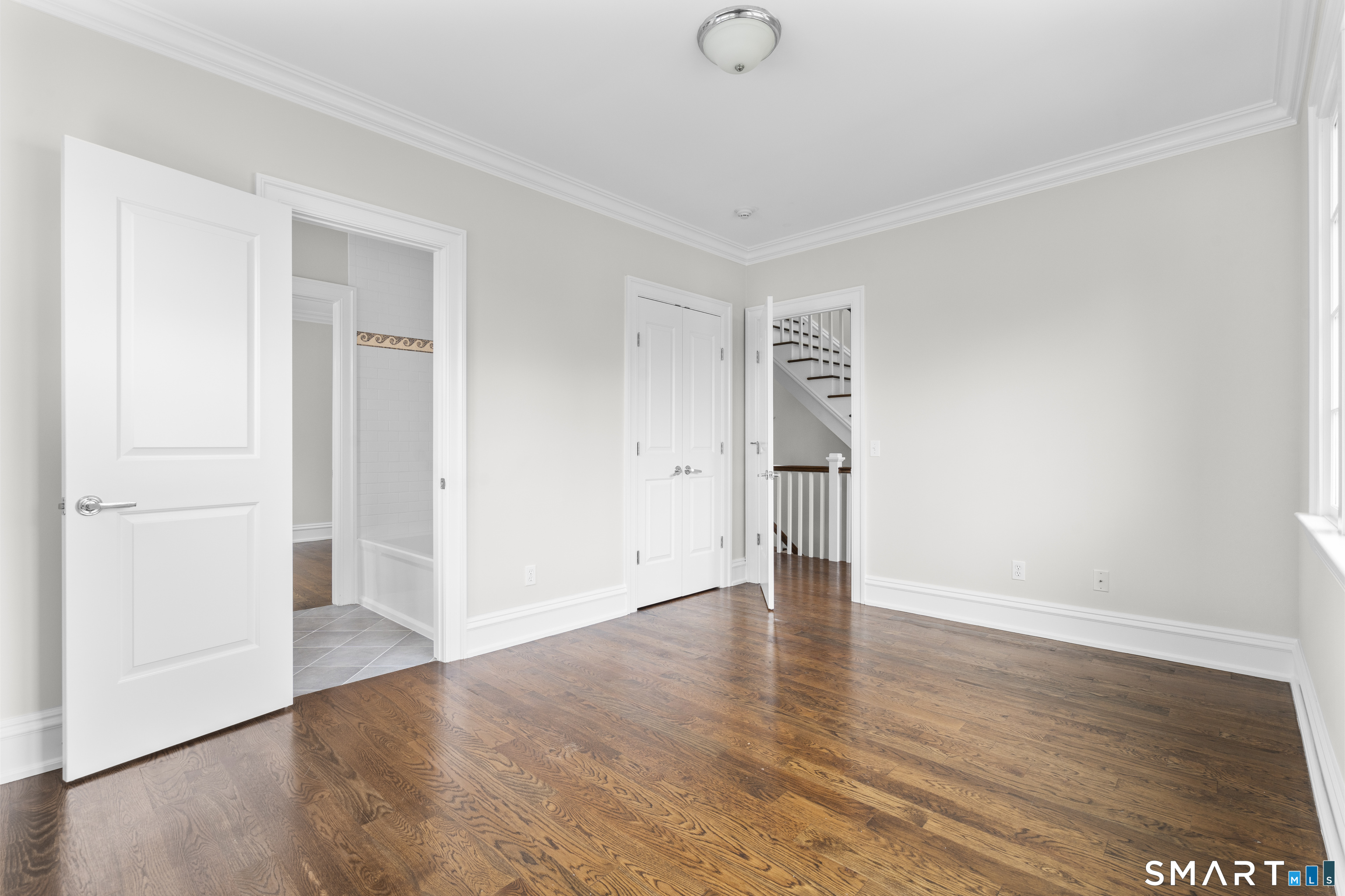 484 Rowland Road