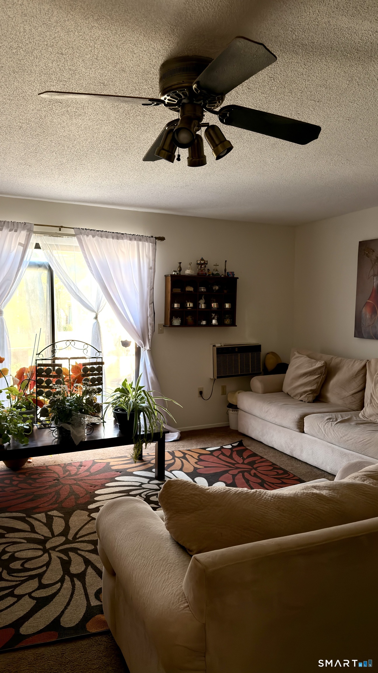 122 Sutton Place Unit: 122