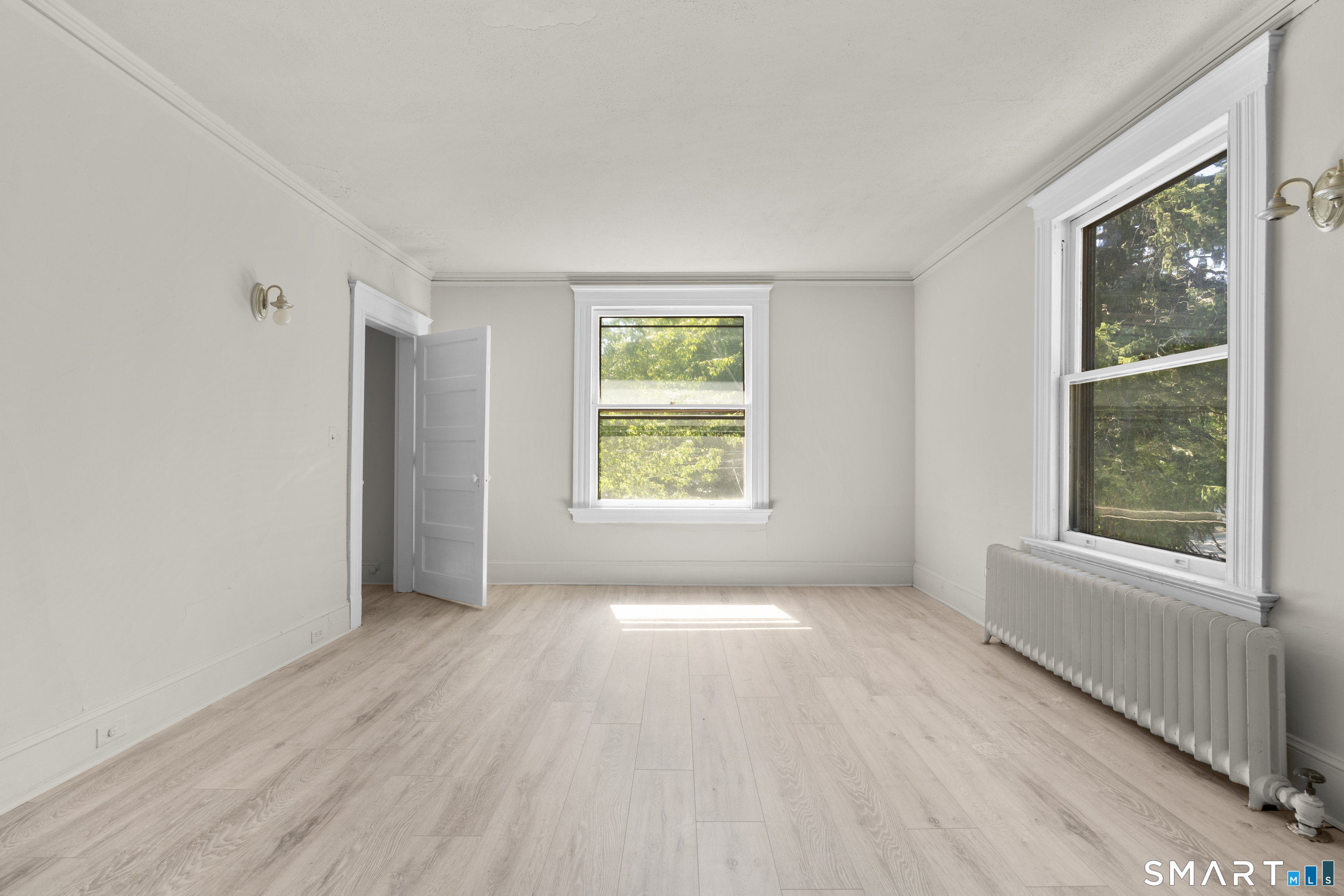 908 Main Street Unit: 2