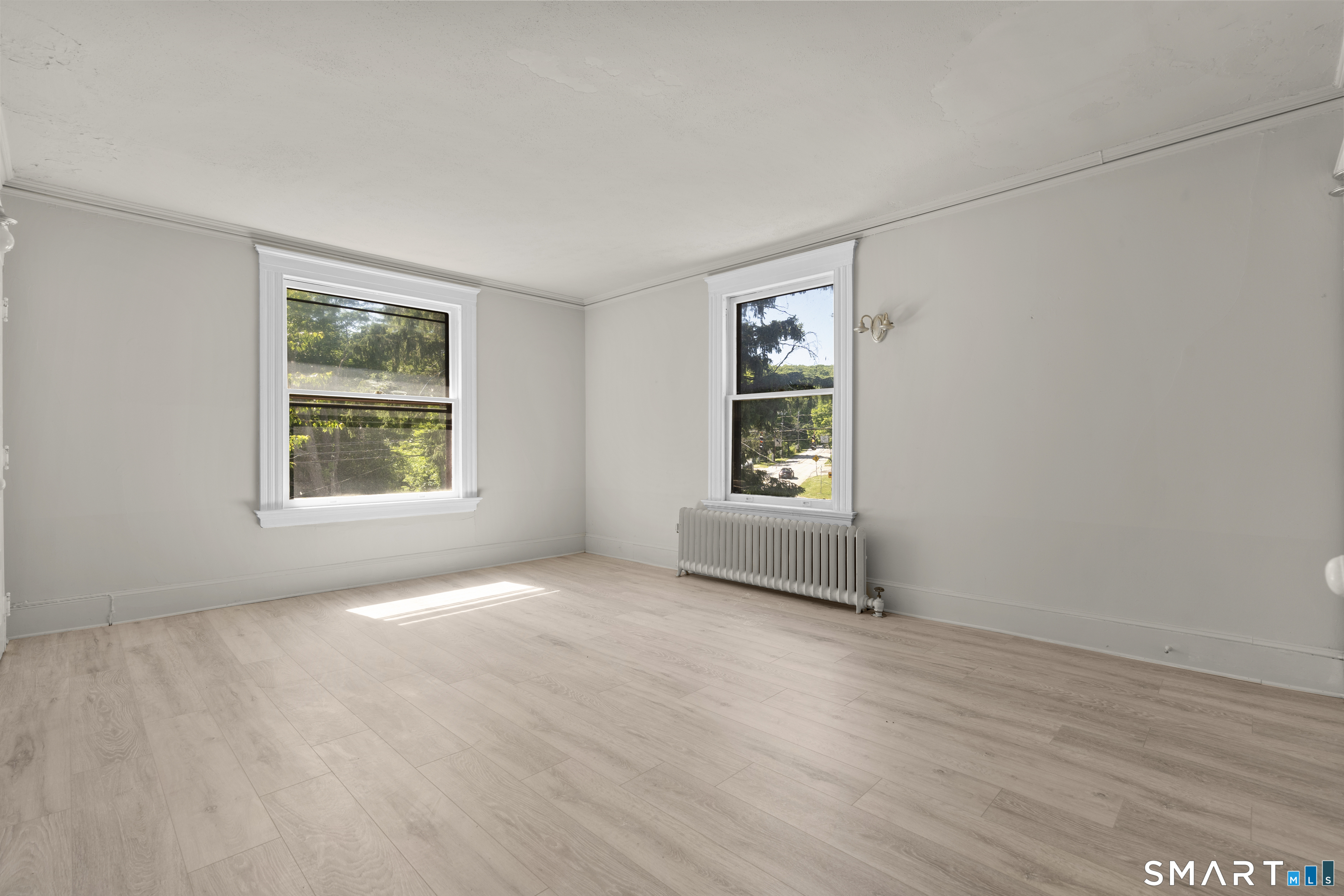 908 Main Street Unit: 2