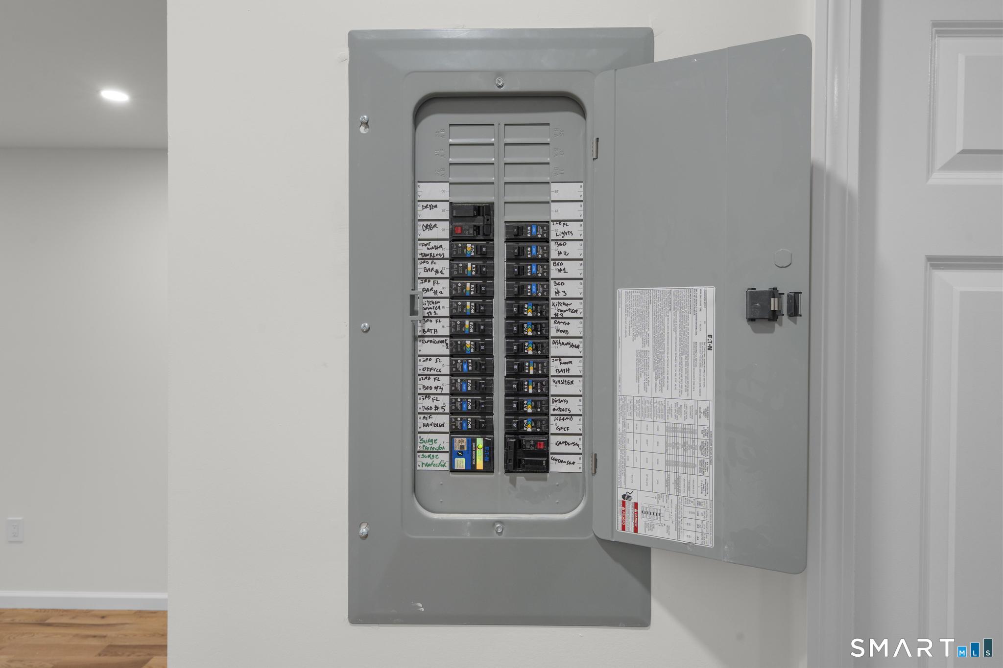 131 Columbia Street Unit: 2