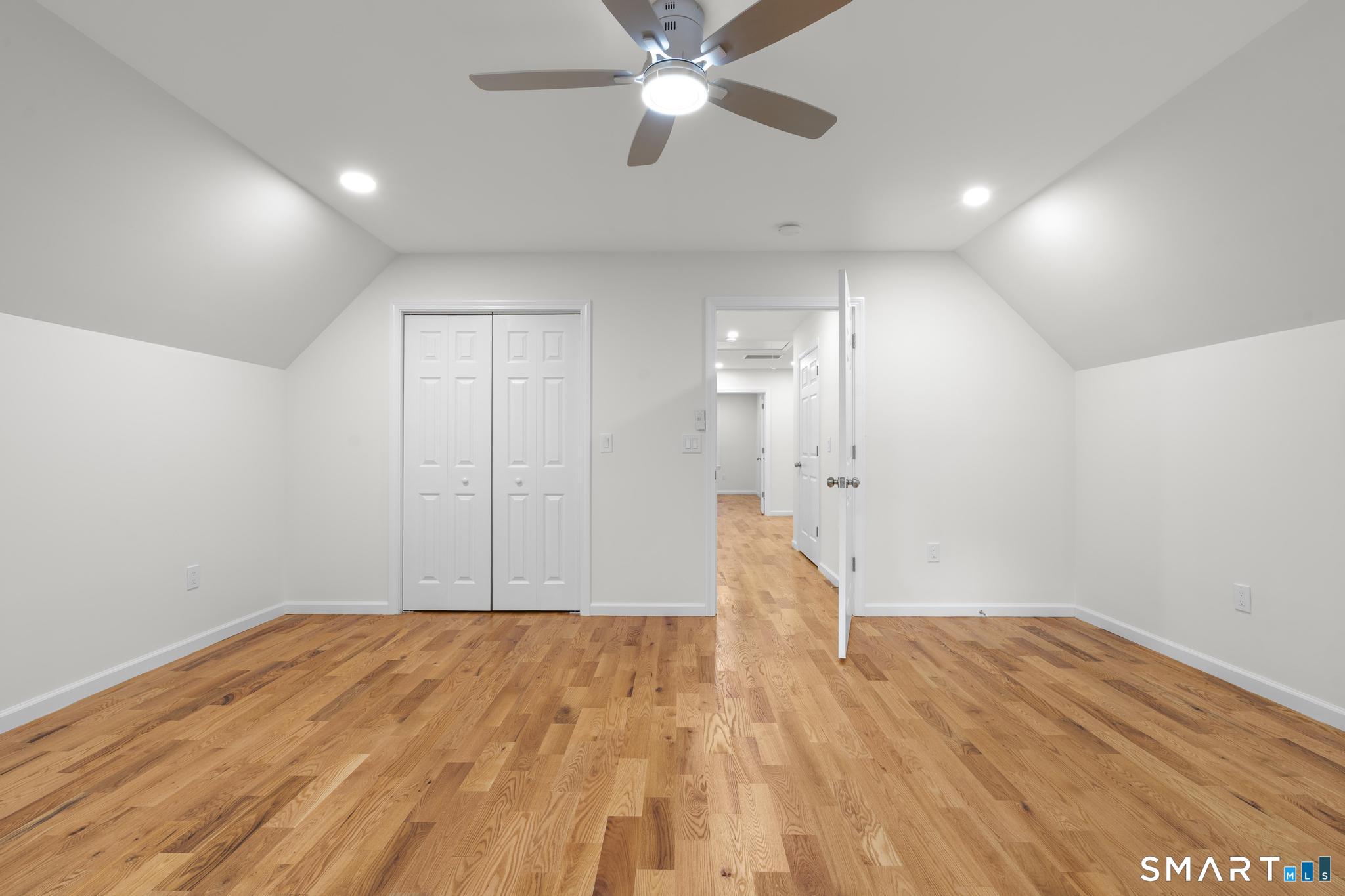 131 Columbia Street Unit: 2
