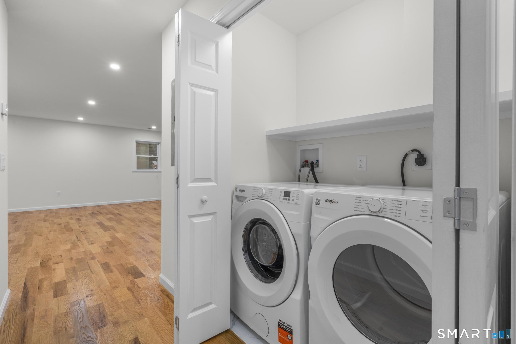 131 Columbia Street Unit: 2